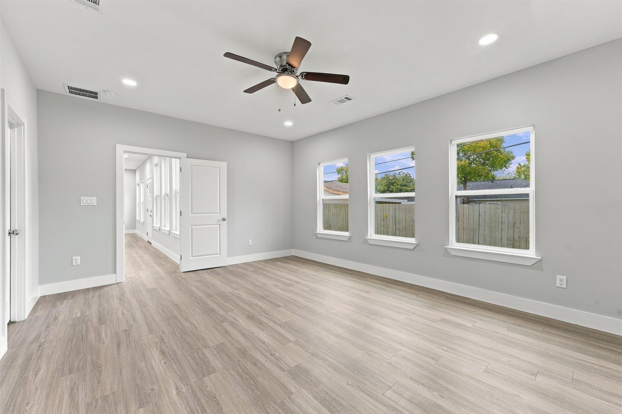 3027 Friar Point Road, Houston, TX 77051