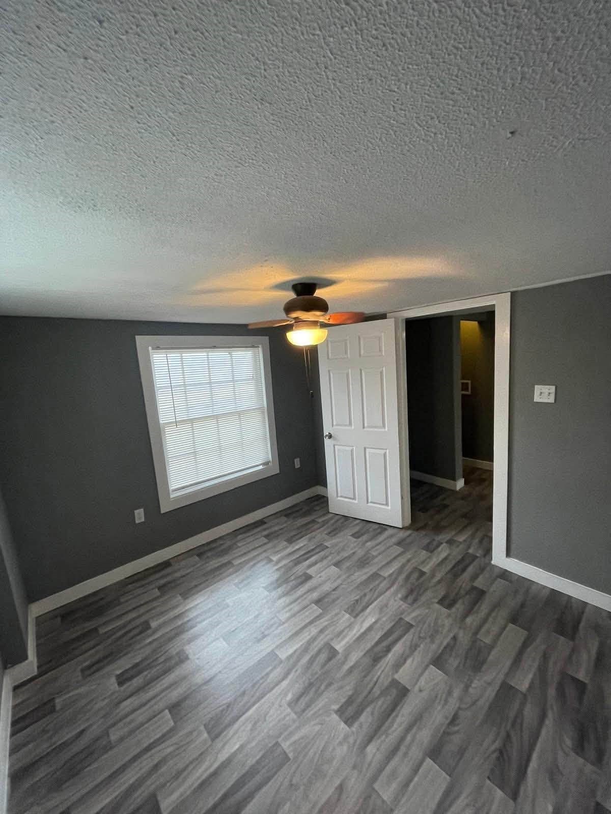 307 Prairie Street, Highlands, TX 77562