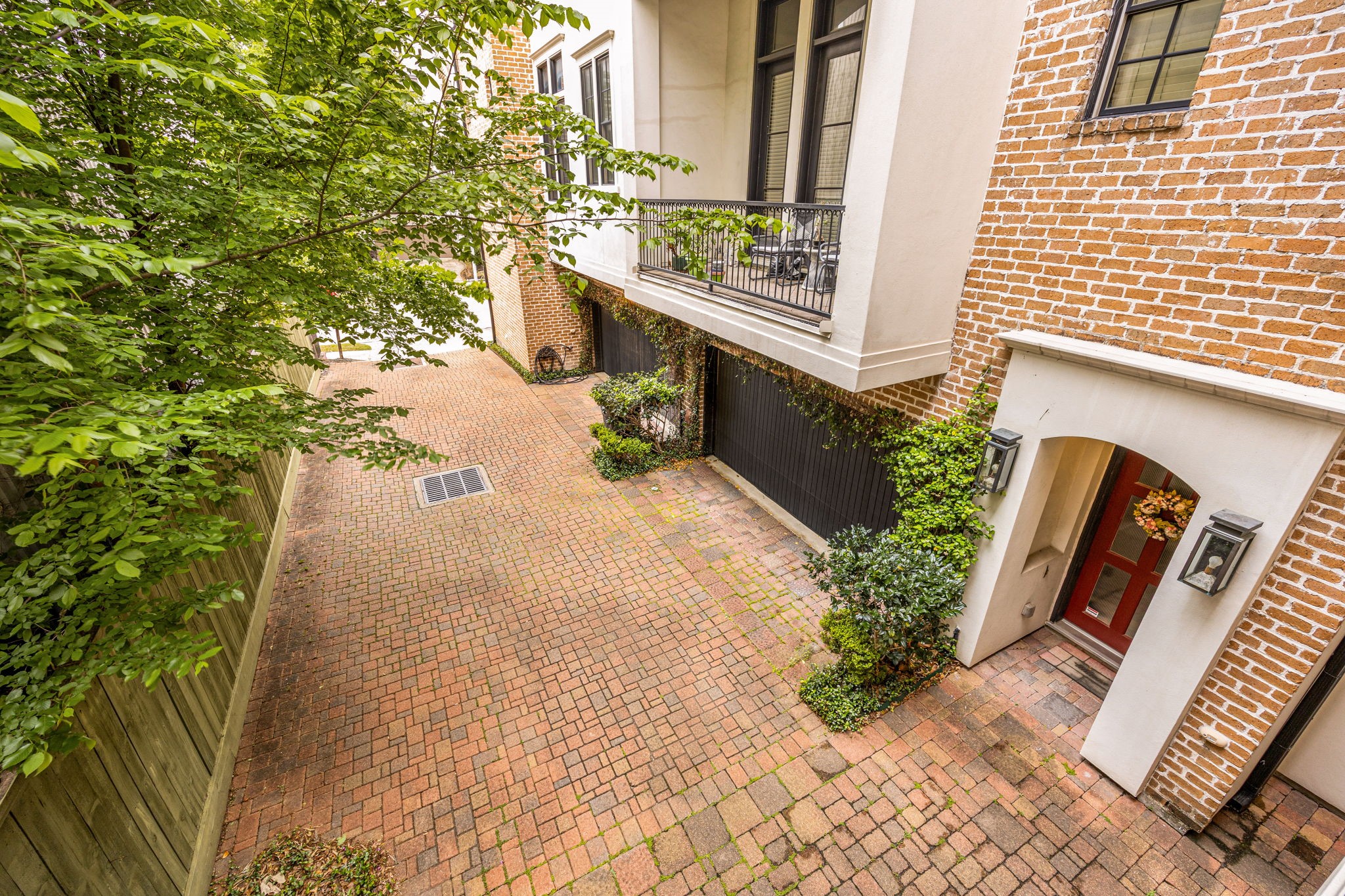 310 W Bell Street, Houston, TX 77019