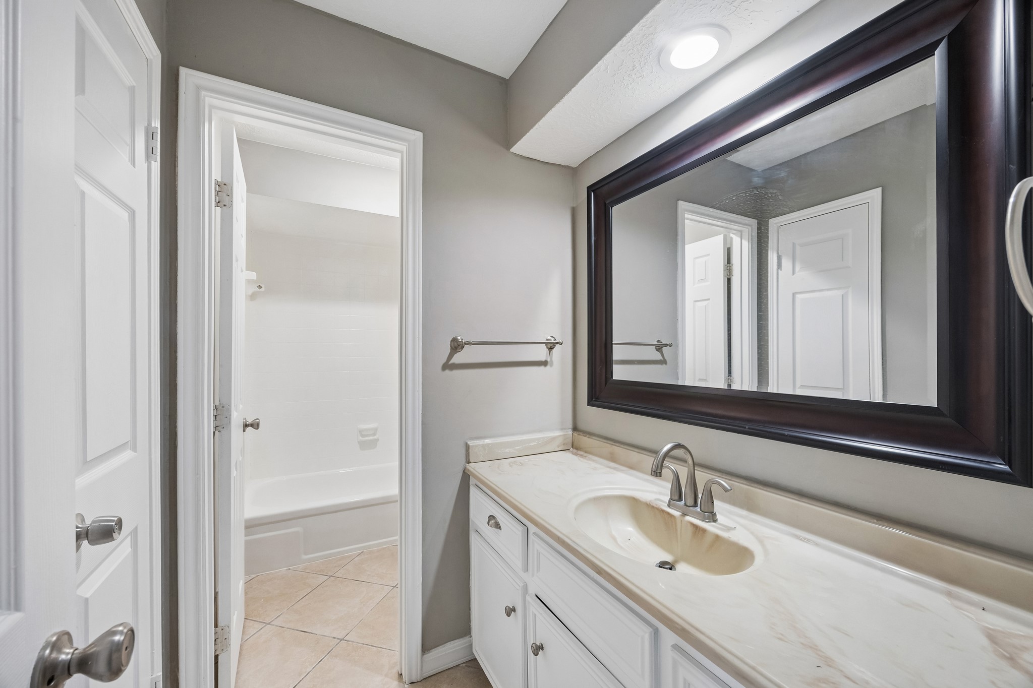 15330 Glenwood Park Drive, Houston, TX 77095