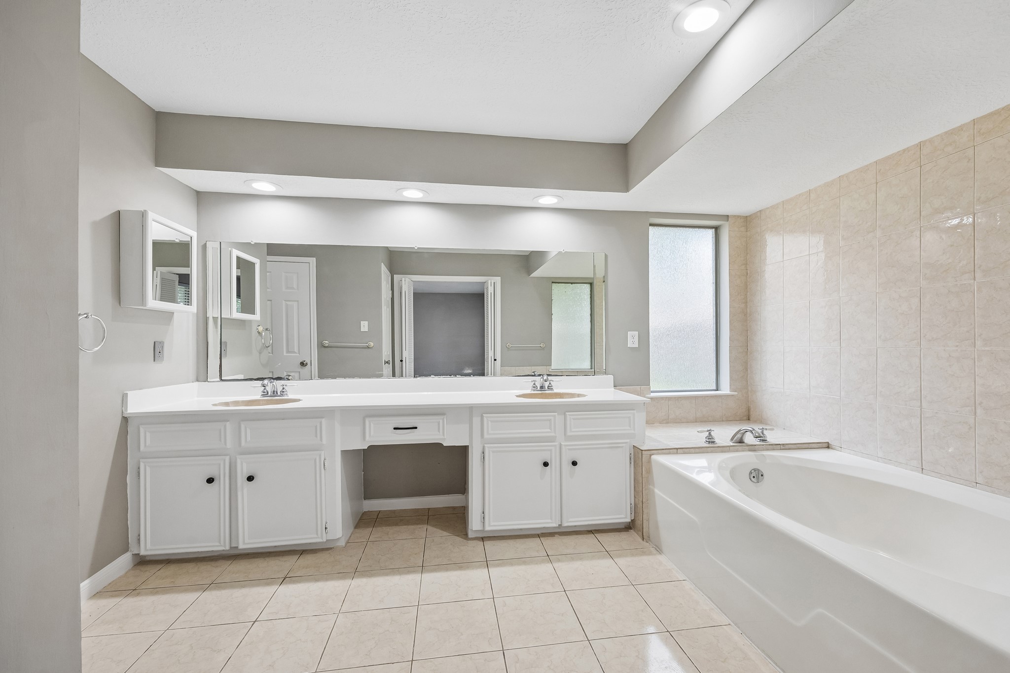15330 Glenwood Park Drive, Houston, TX 77095