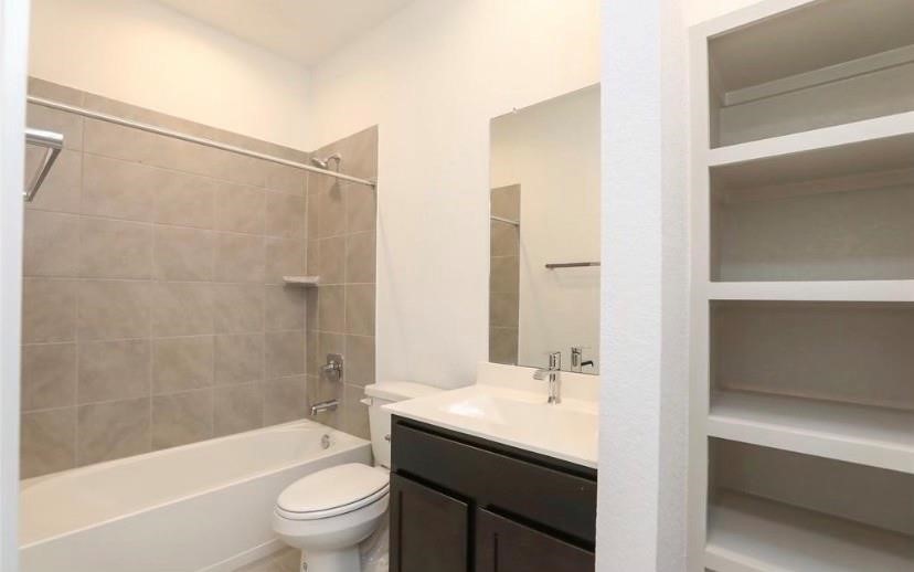 7311 Ramsgate Cliff Lane, Richmond, TX 77407