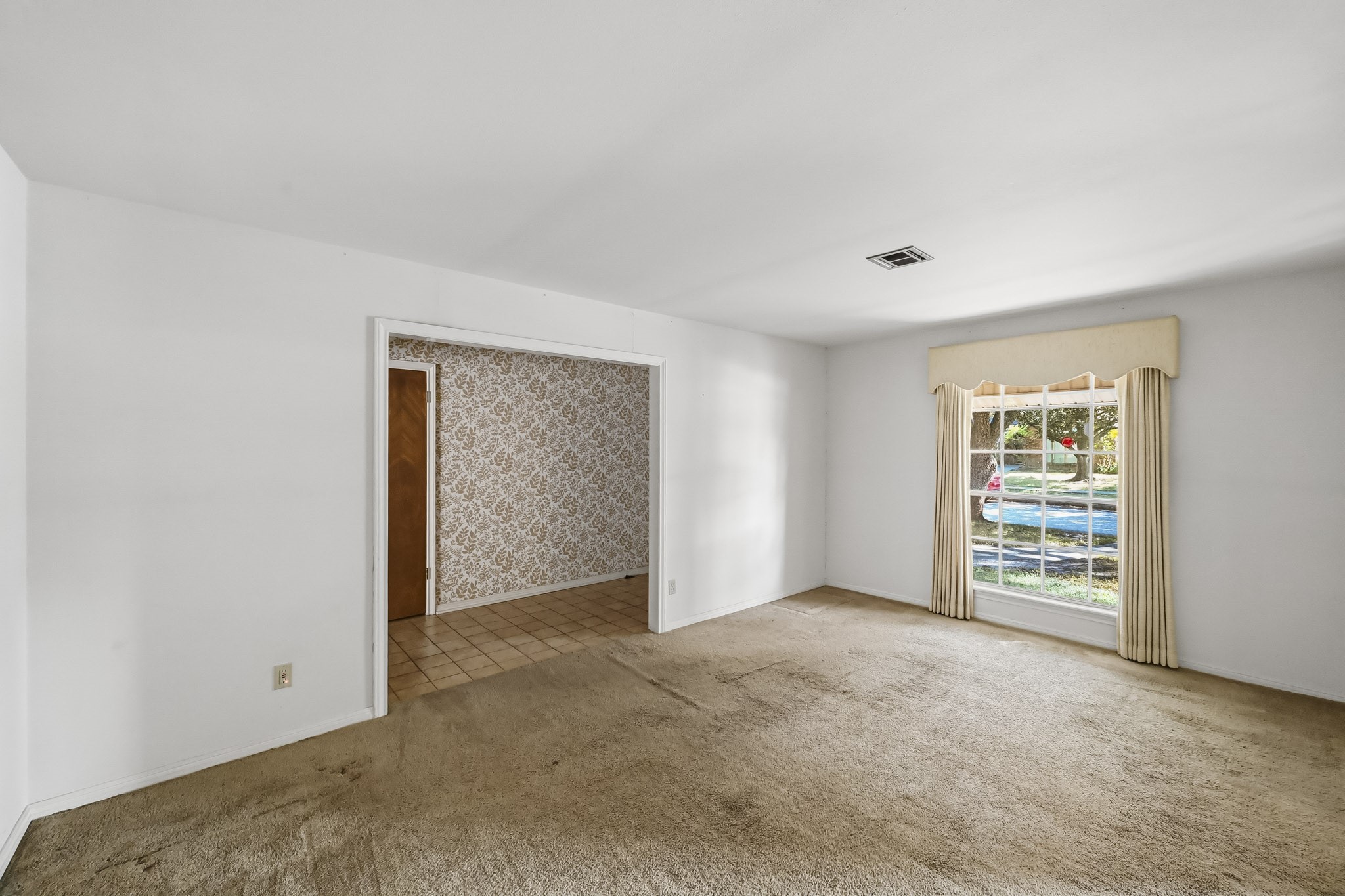 5442 Queensloch Drive, Houston, TX 77096