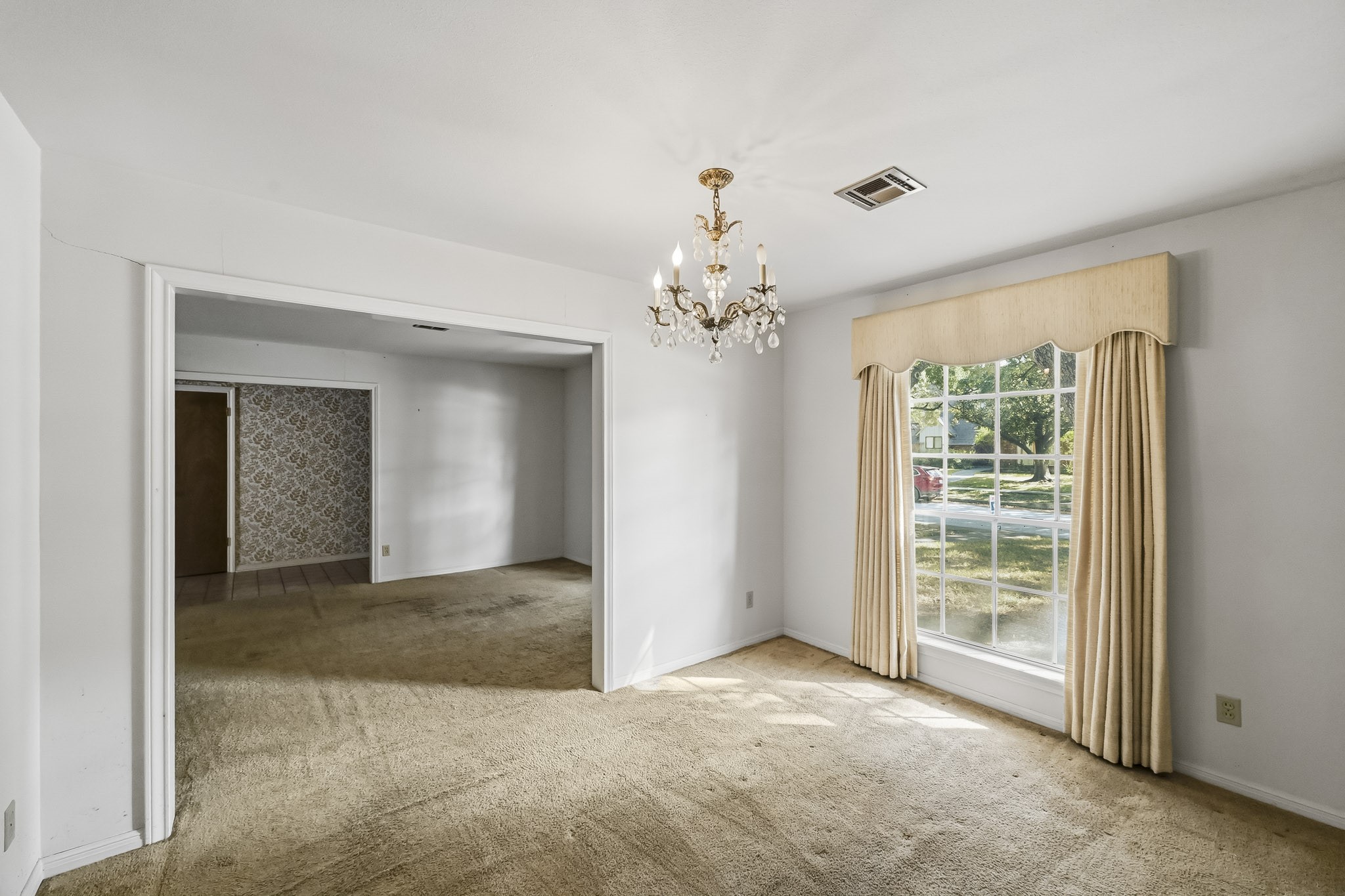 5442 Queensloch Drive, Houston, TX 77096