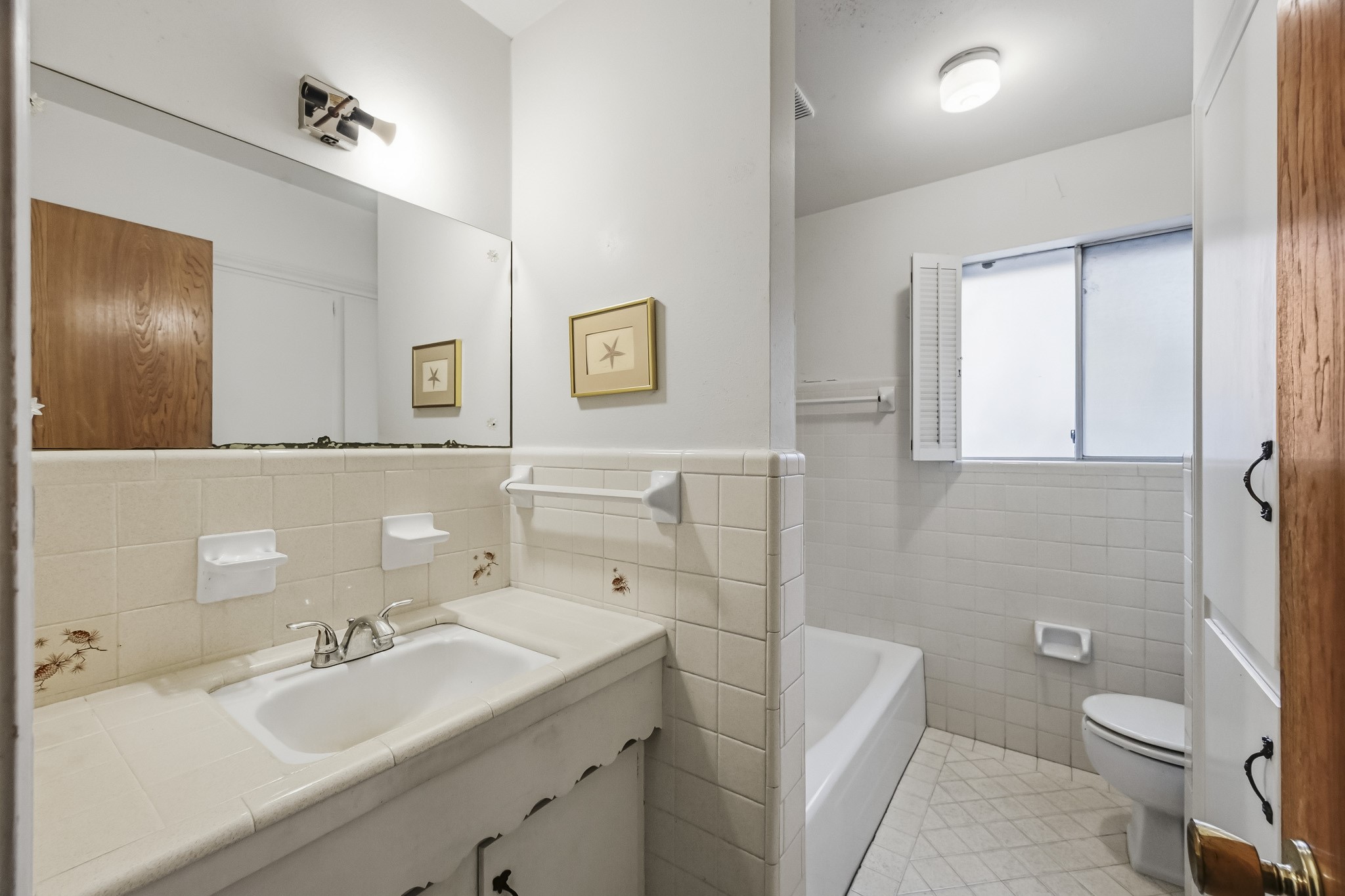5442 Queensloch Drive, Houston, TX 77096