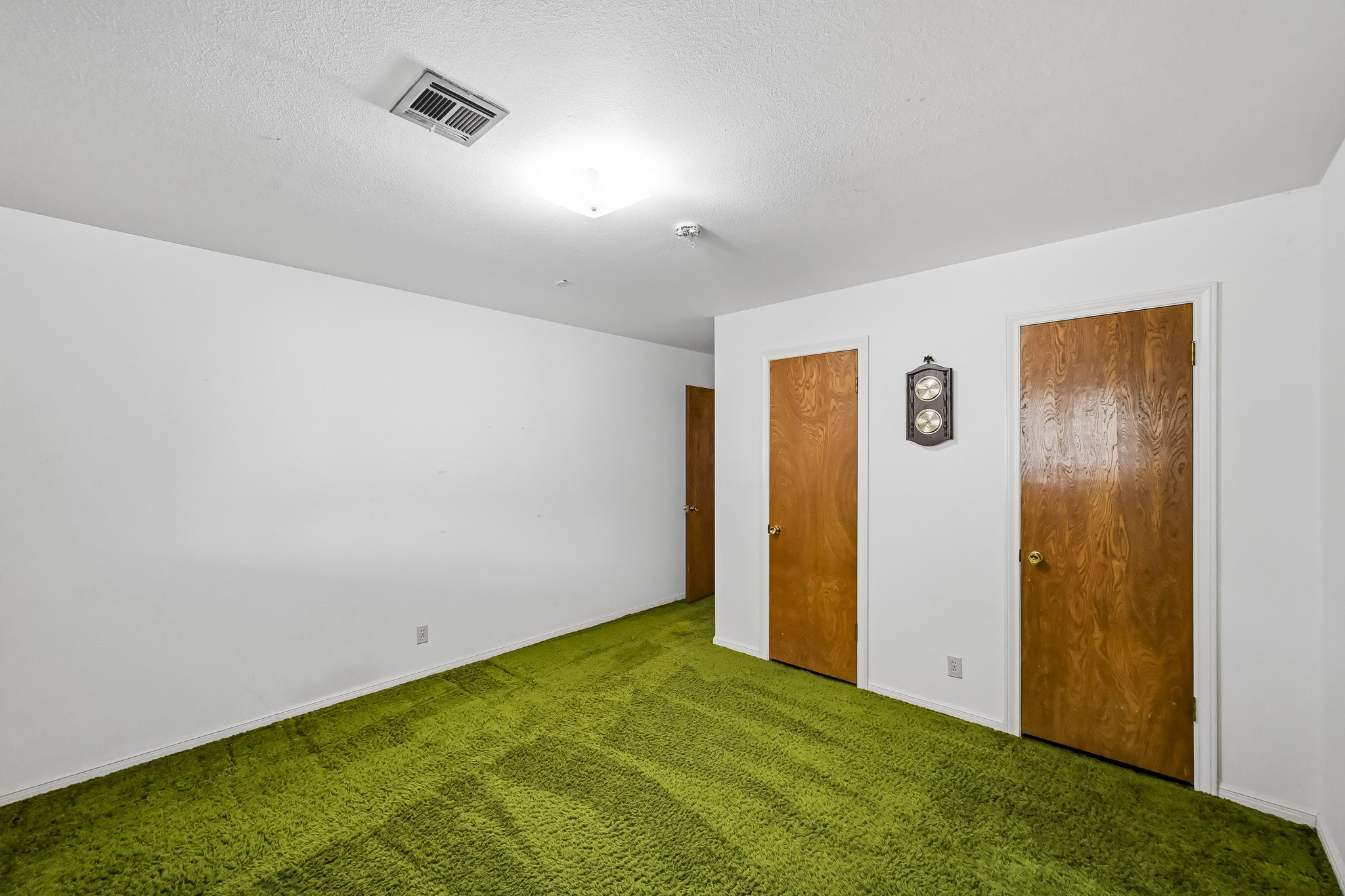 5442 Queensloch Drive, Houston, TX 77096