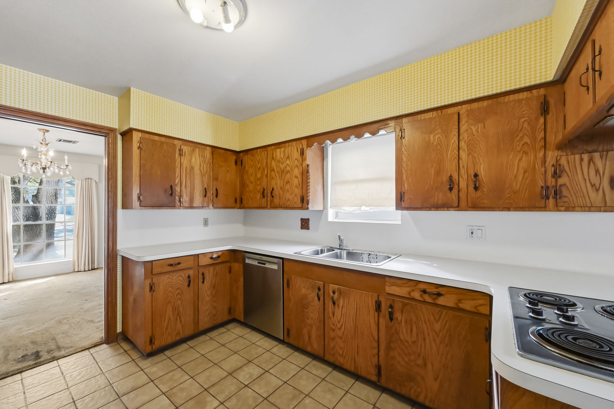 5442 Queensloch Drive, Houston, TX 77096