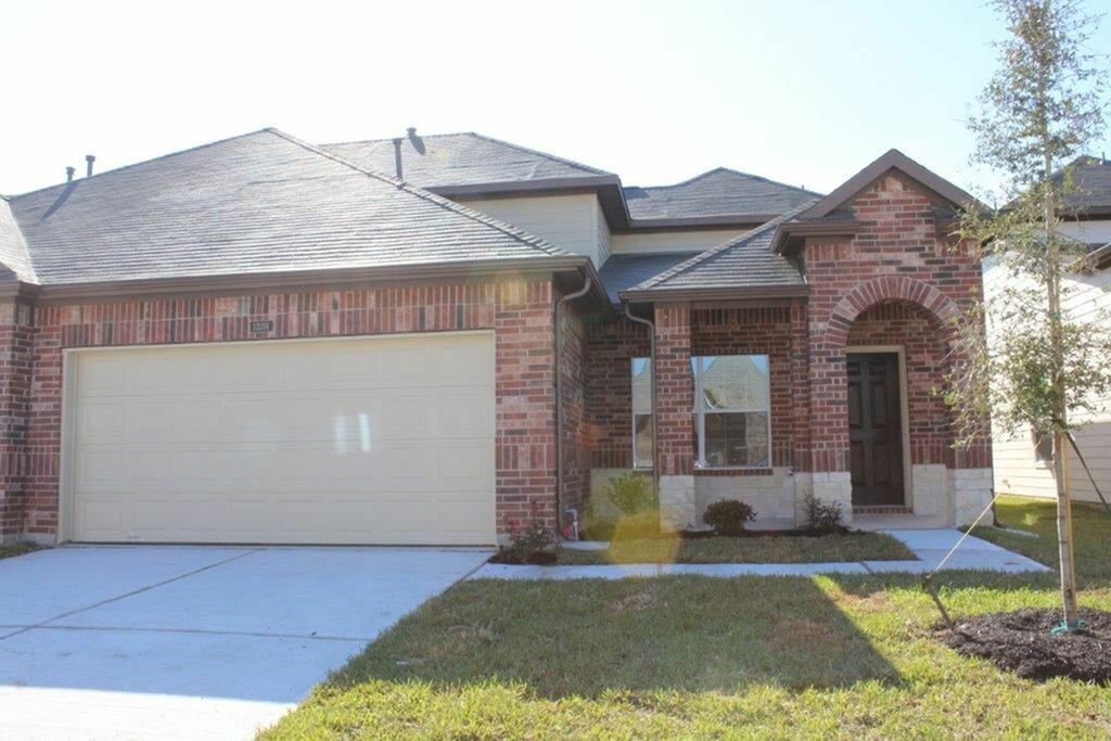 12214 Maura Lane, Houston, TX 77044