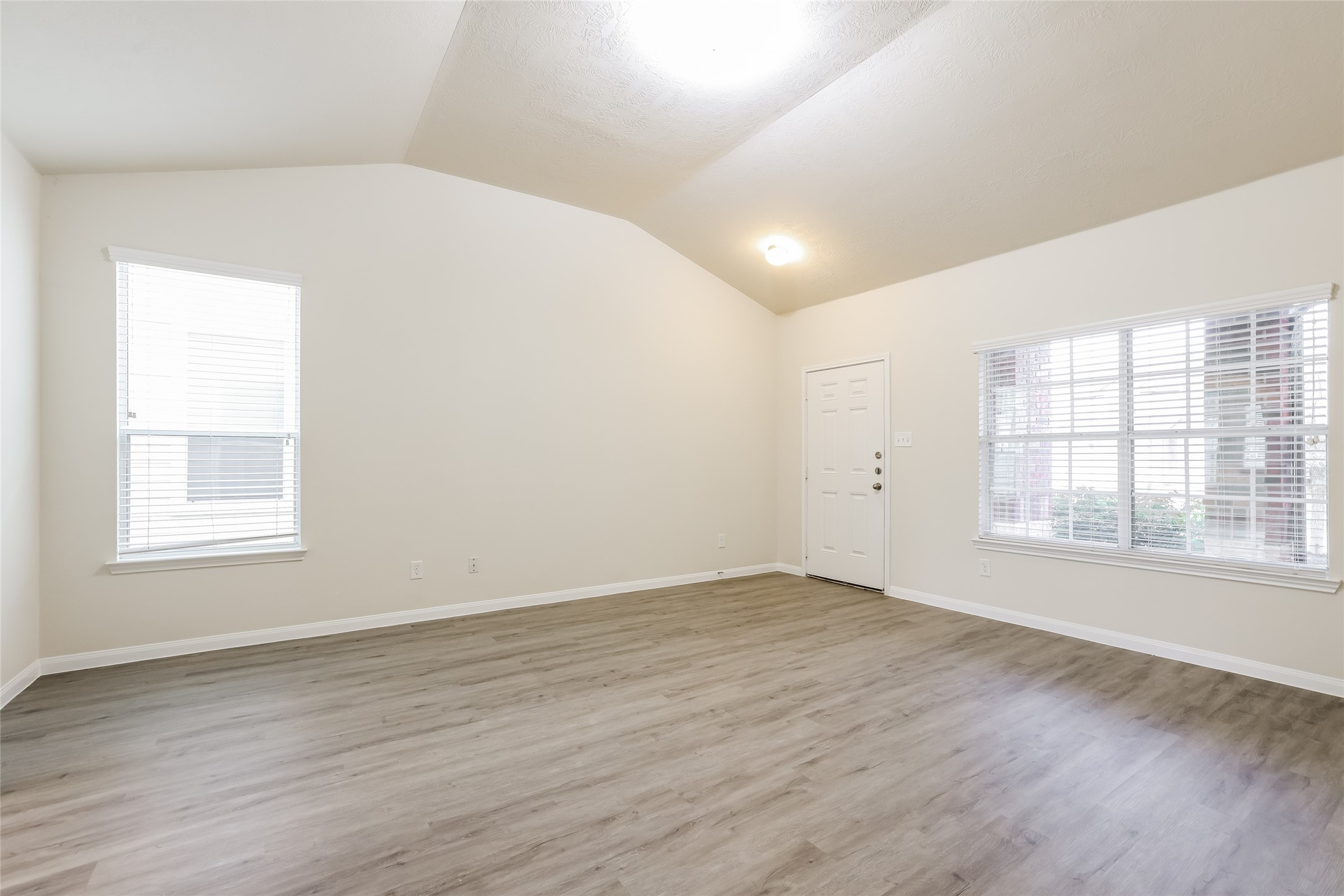 Photos may be representative of the floor plan and not the exact home. Finishes, layout, and features of the actual property for lease may vary.