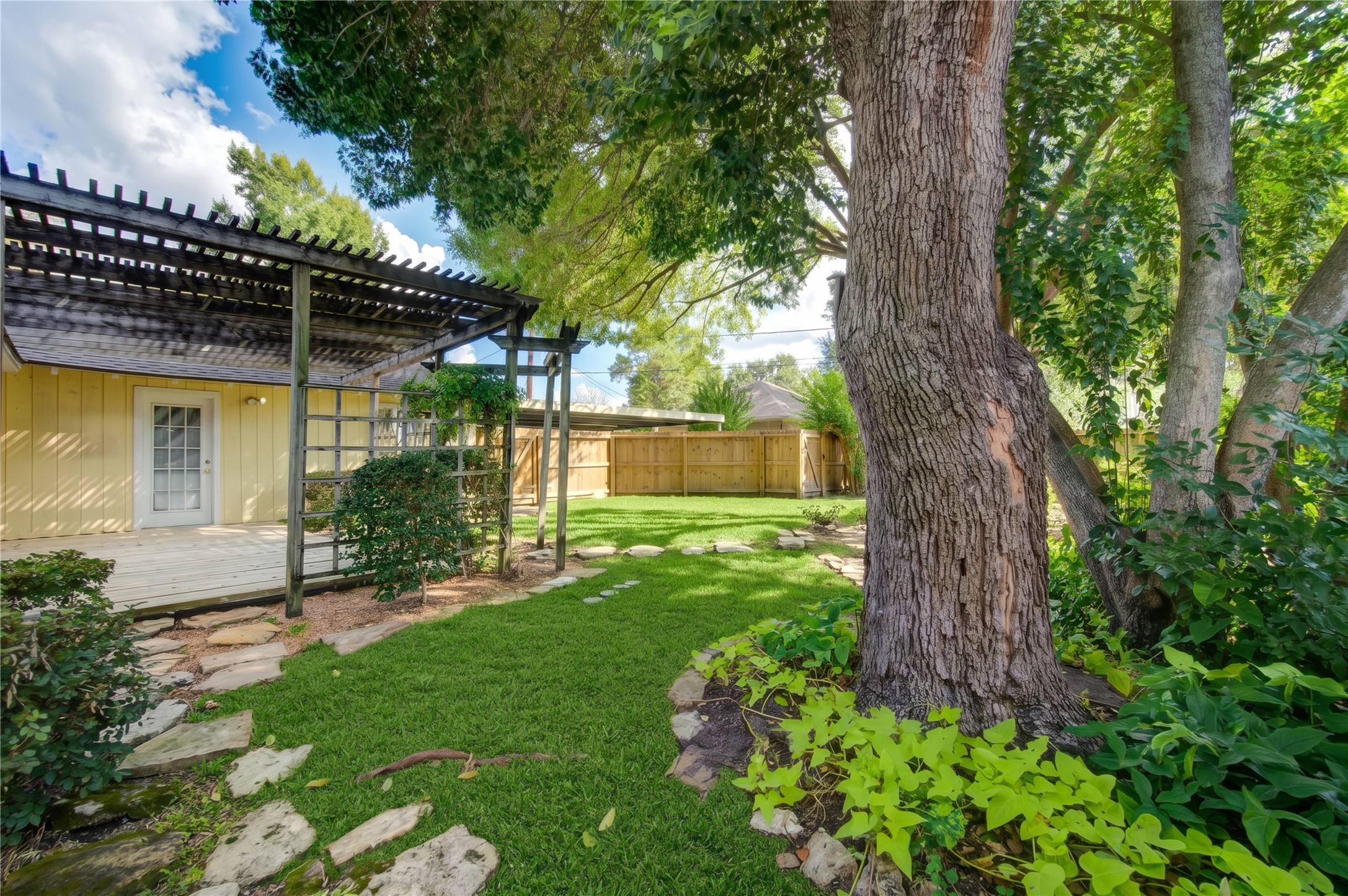 10603 Bordley Drive, Houston, TX 77042