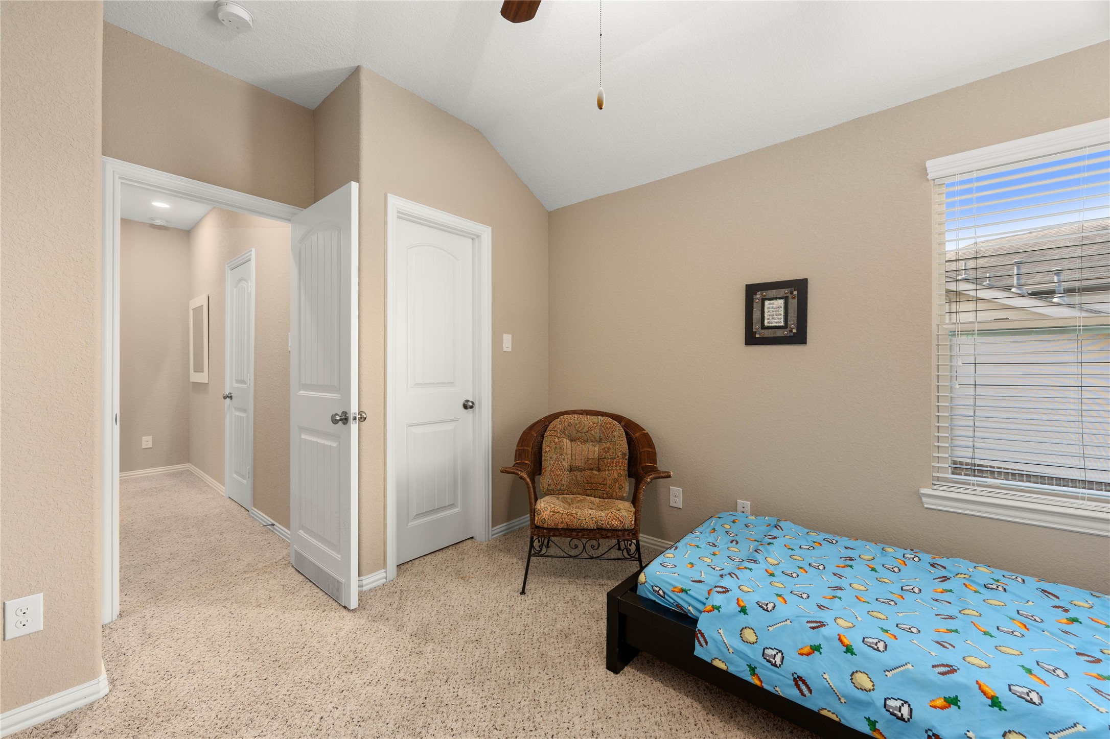 18707 Fox Kestrel Trail, Cypress, TX 77429