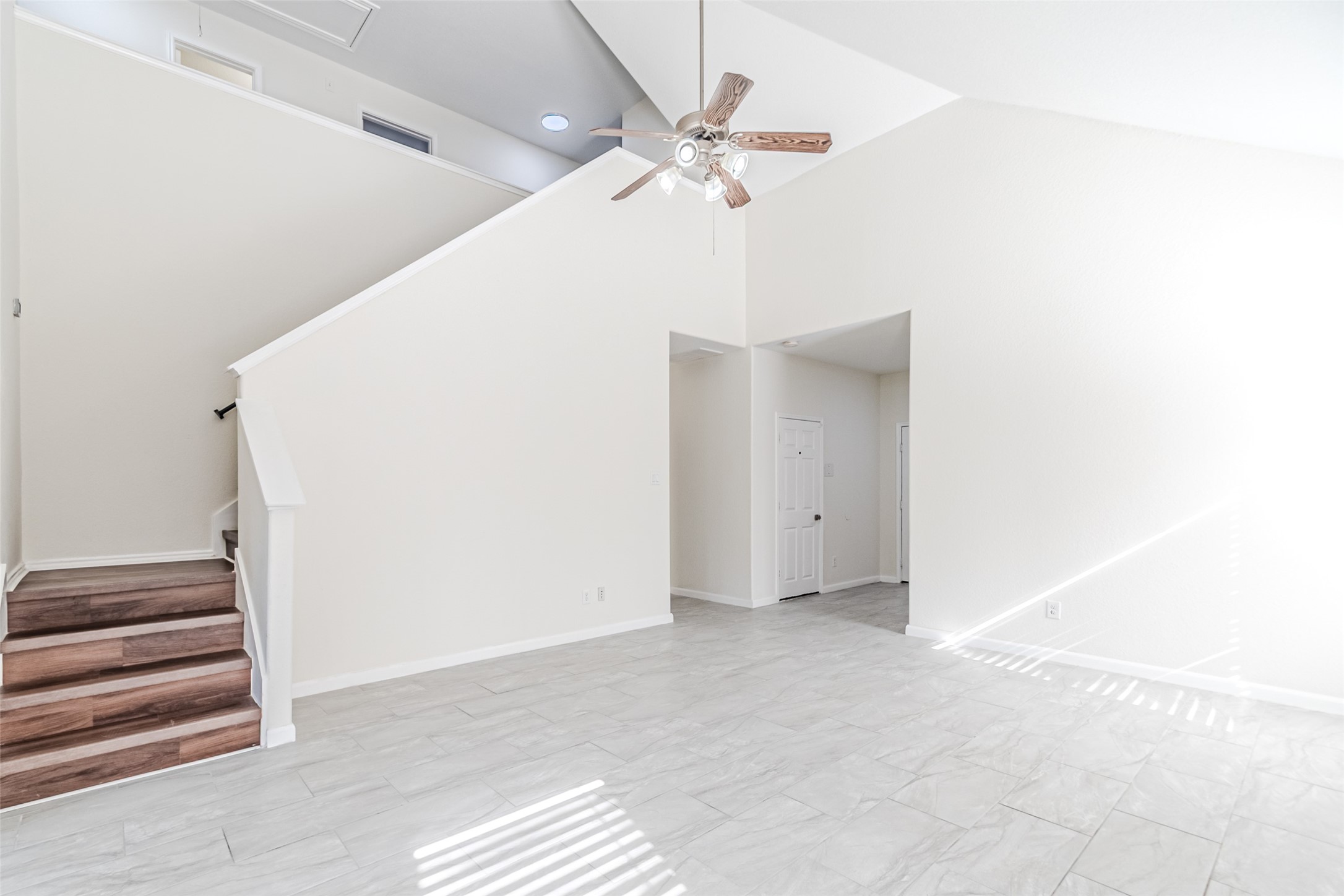 18111 Hillock Glen Lane, Cypress, TX 77429