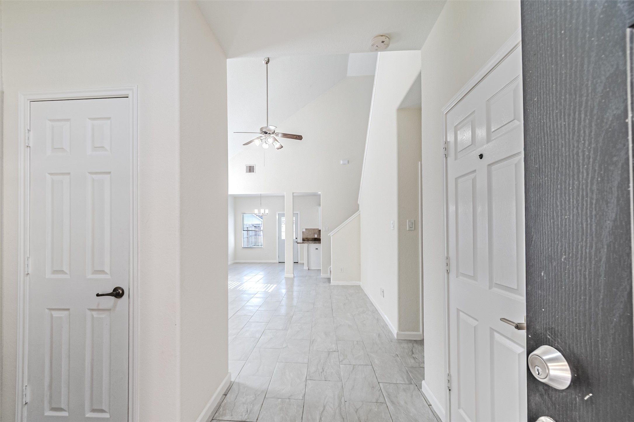 18111 Hillock Glen Lane, Cypress, TX 77429 18111 Hillock Glen Lane, Cypress, TX 77429