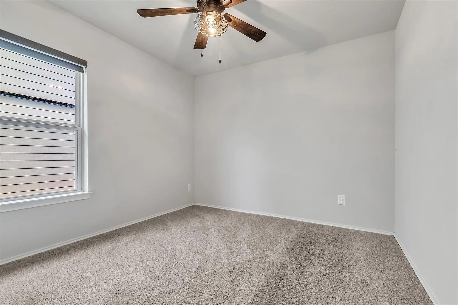 4238 Stuebner Hill Drive, Houston, TX 77068