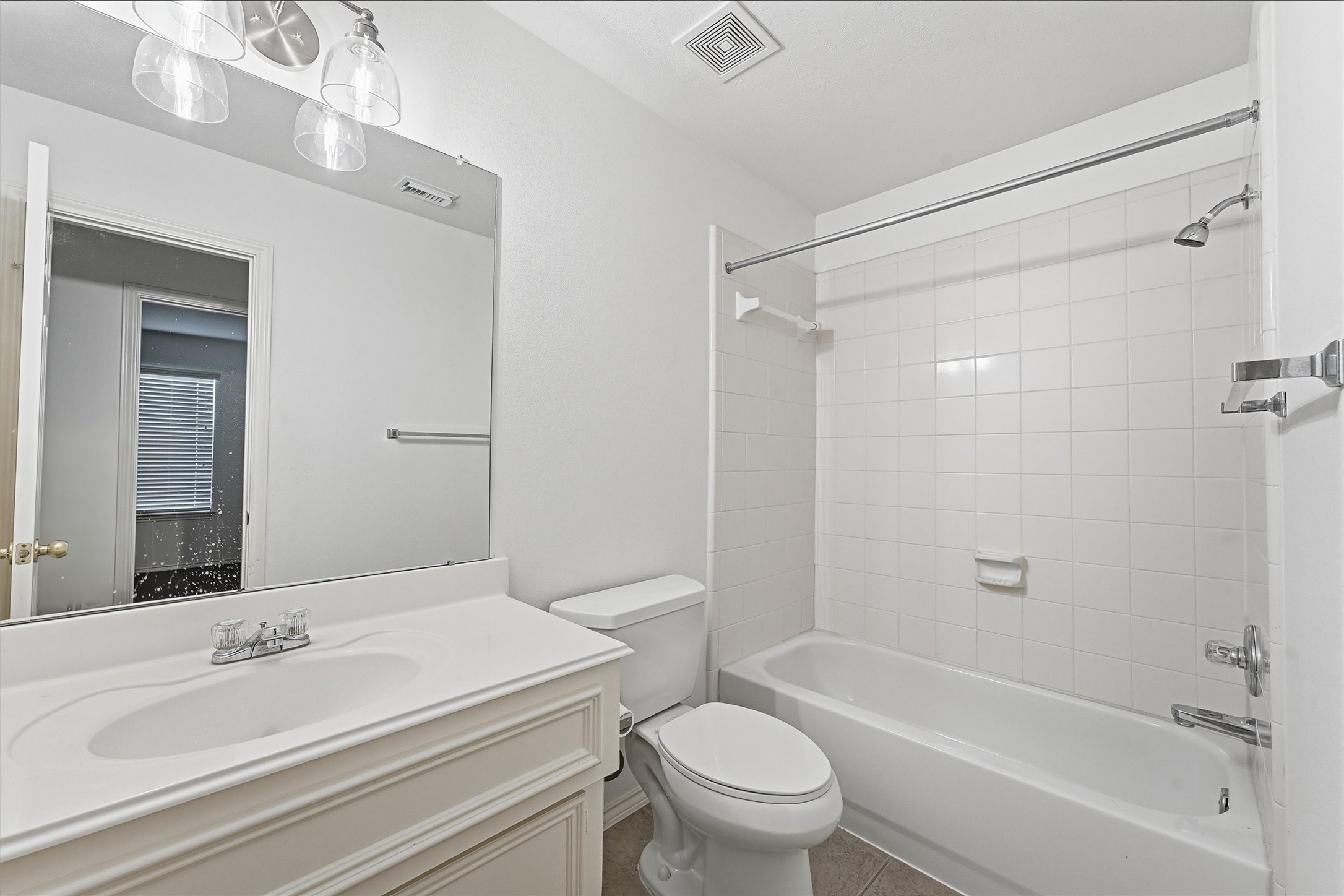 Secondary Bath