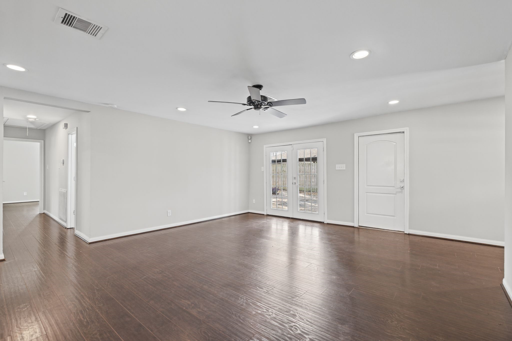 1318 Spillers Lane, Houston, TX 77043