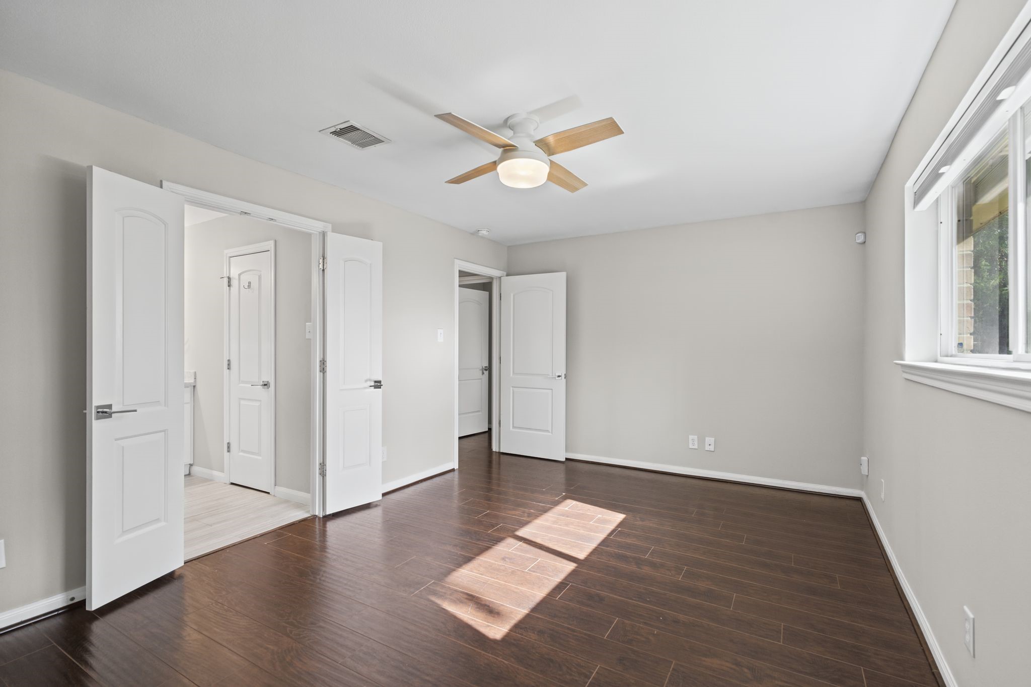 1318 Spillers Lane, Houston, TX 77043