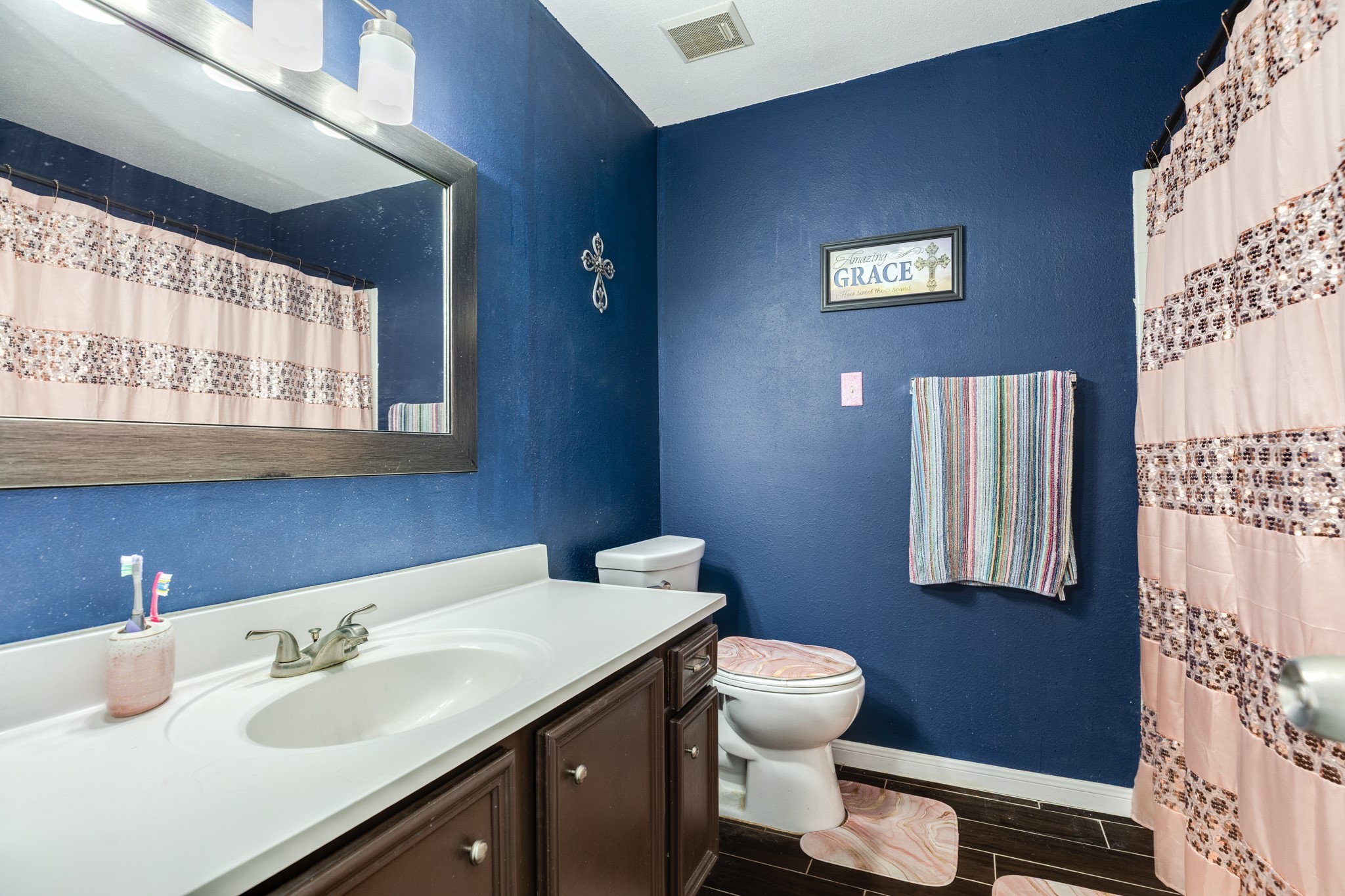 418 Garland Drive, #242, Lake Jackson, TX 77566