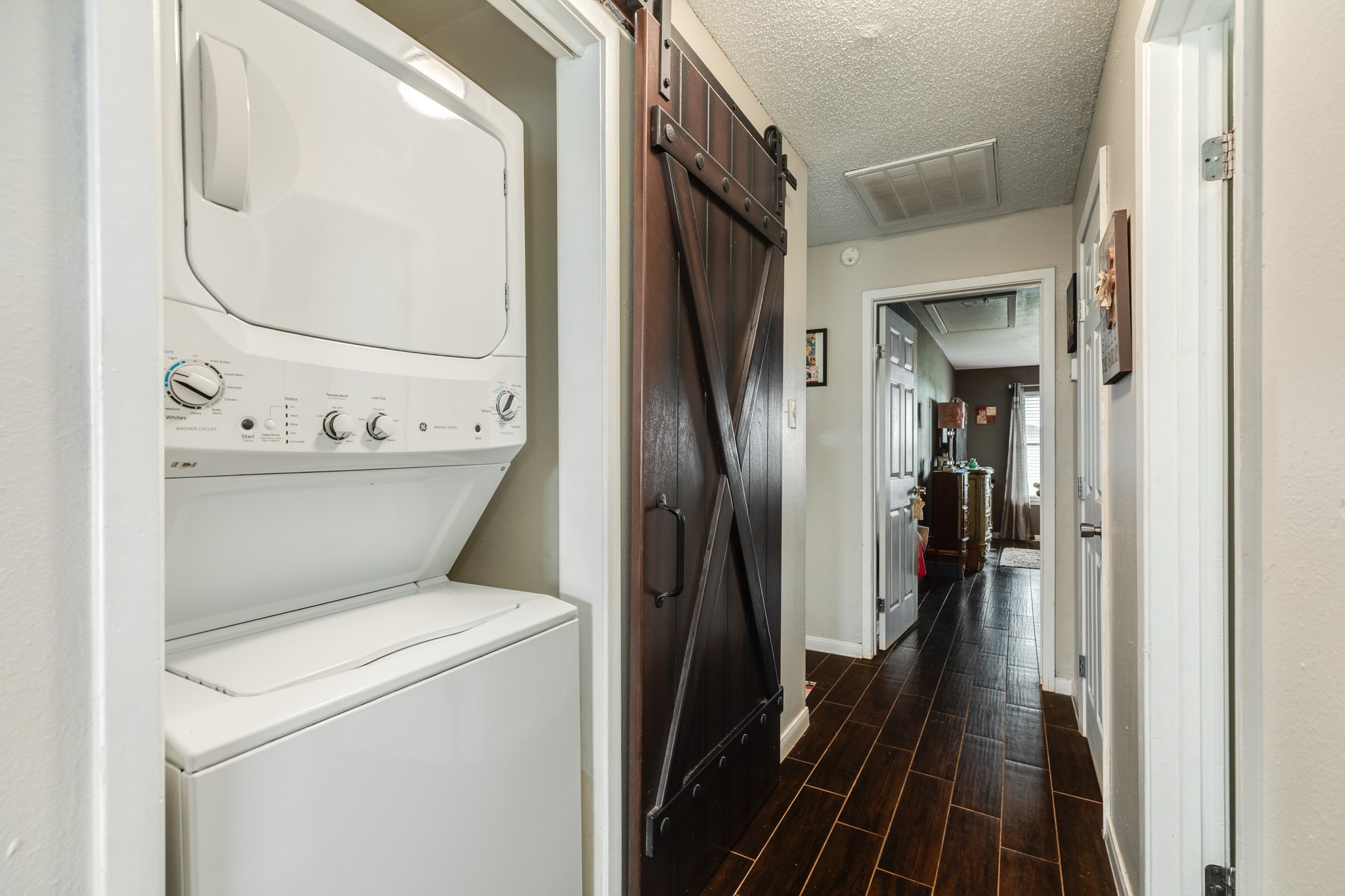 418 Garland Drive, #242, Lake Jackson, TX 77566