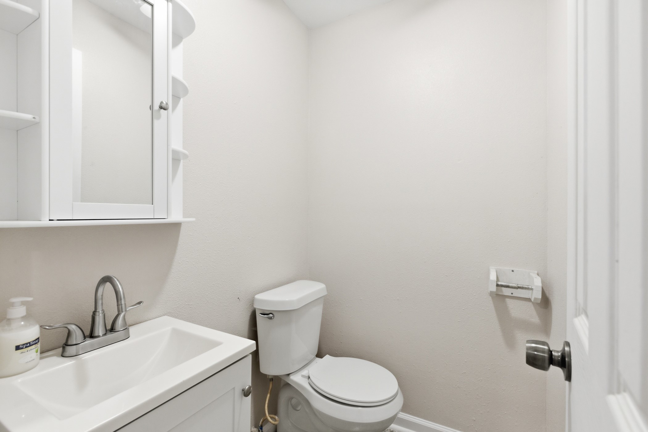 1/2 bath no 1