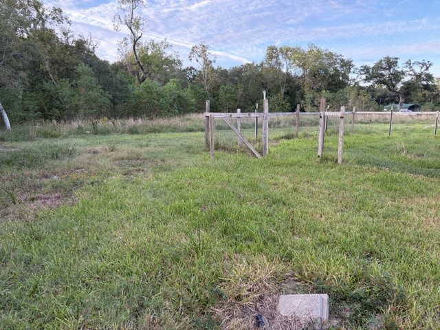7094 County Road 3, Sweeny, TX 77480