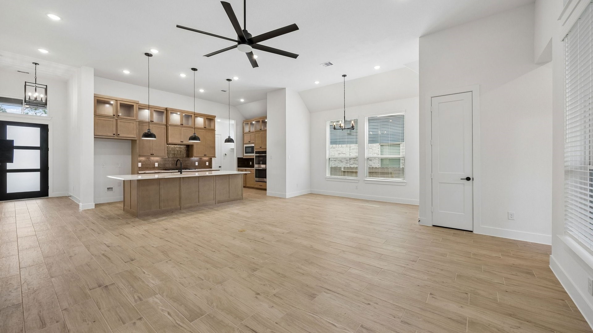 231 Garden Rose Trail, Willis, TX 77318