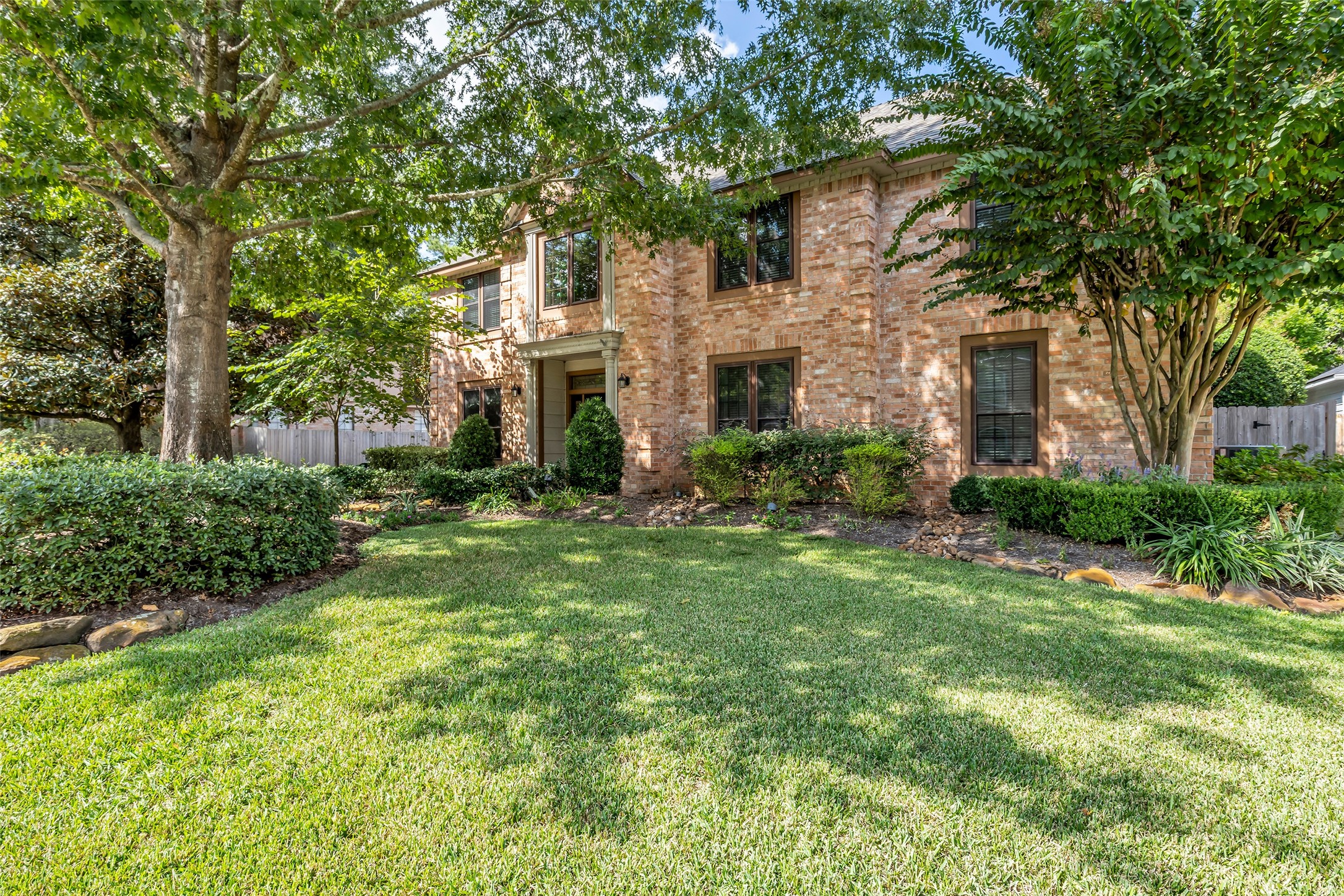 5907 Rocky Brook Drive, Houston, TX 77345