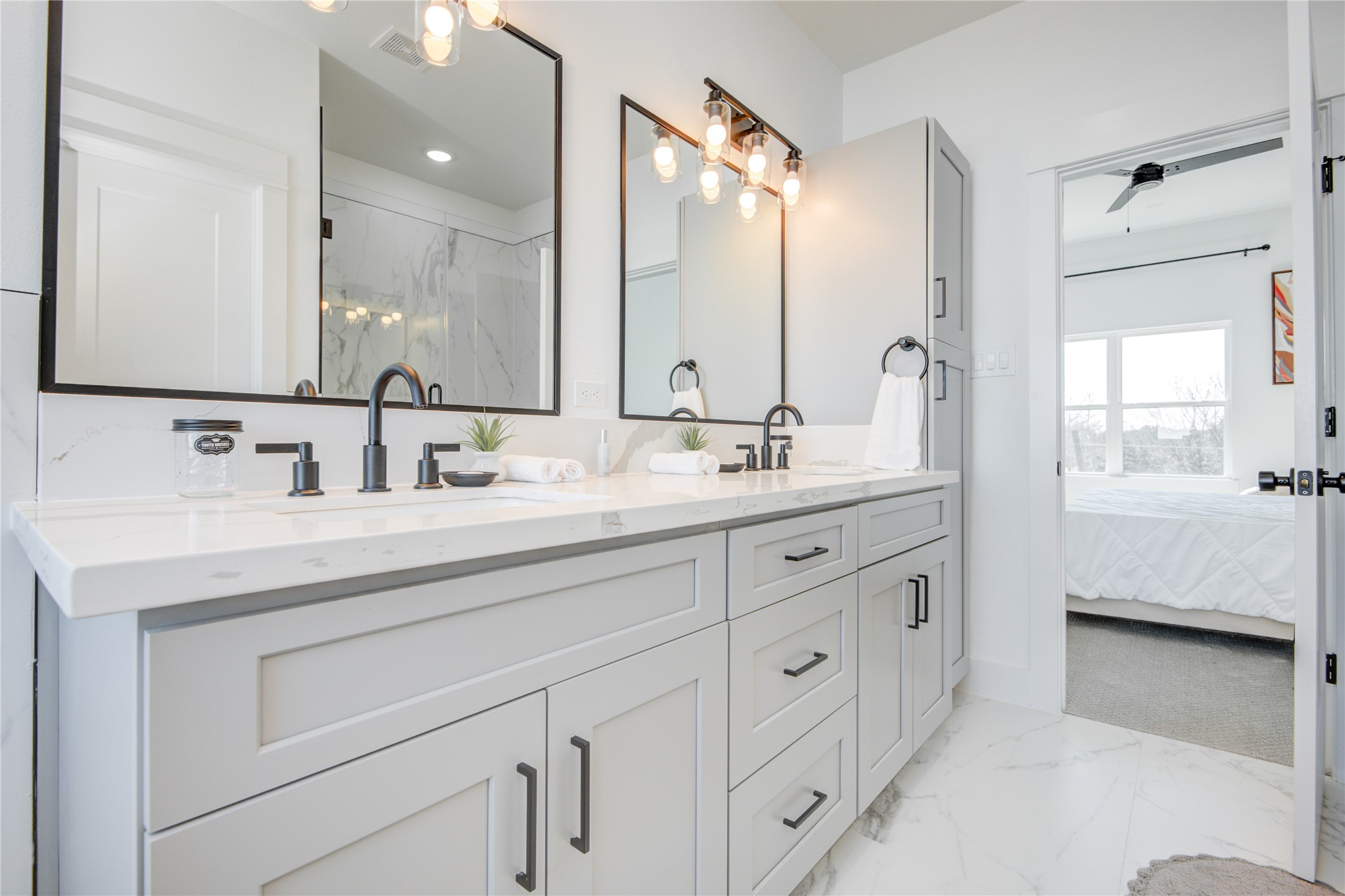2725 Rosalie Street, Houston, TX 77004