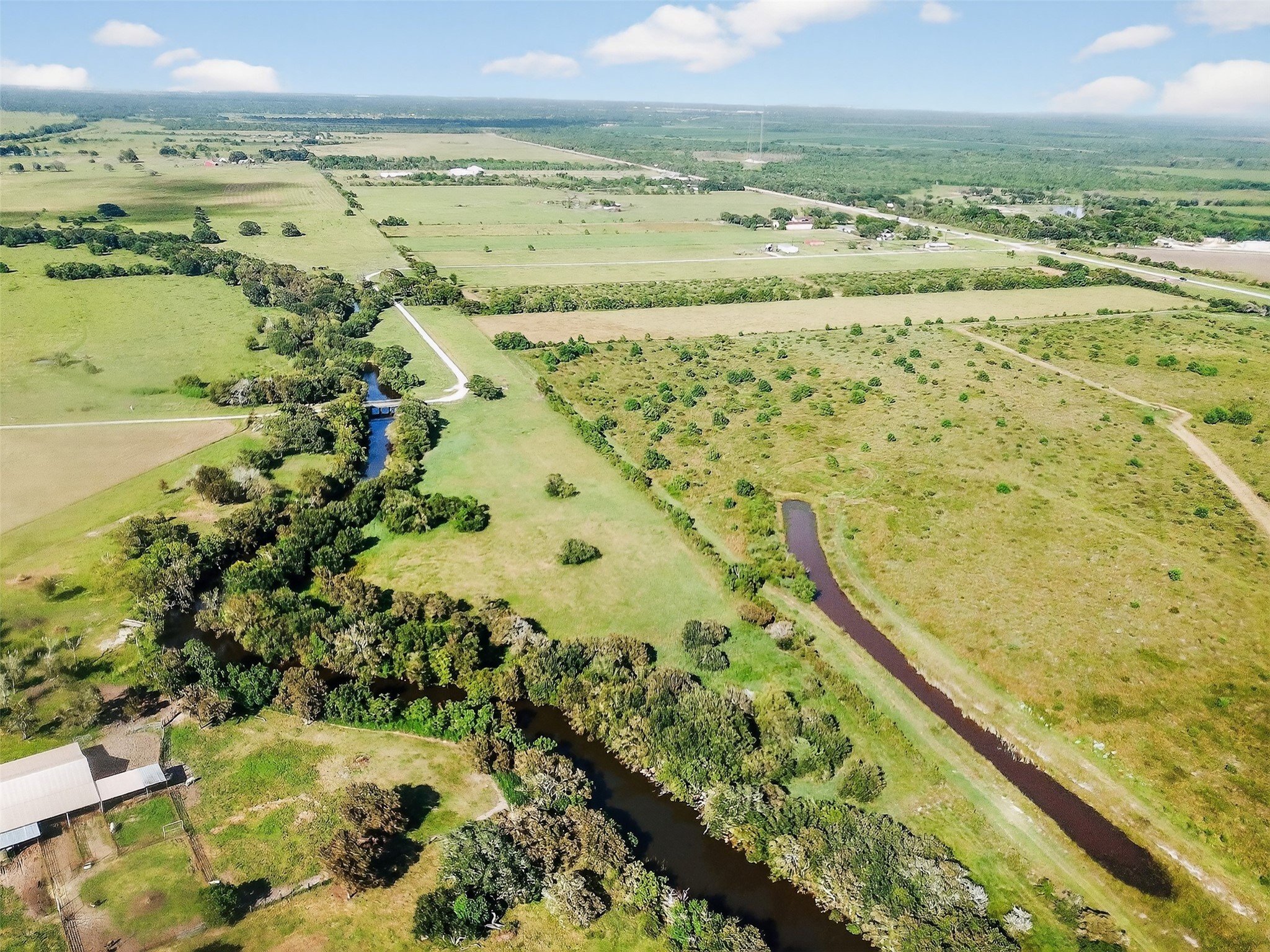 11402 FM 2004, Santa Fe, TX 77510
