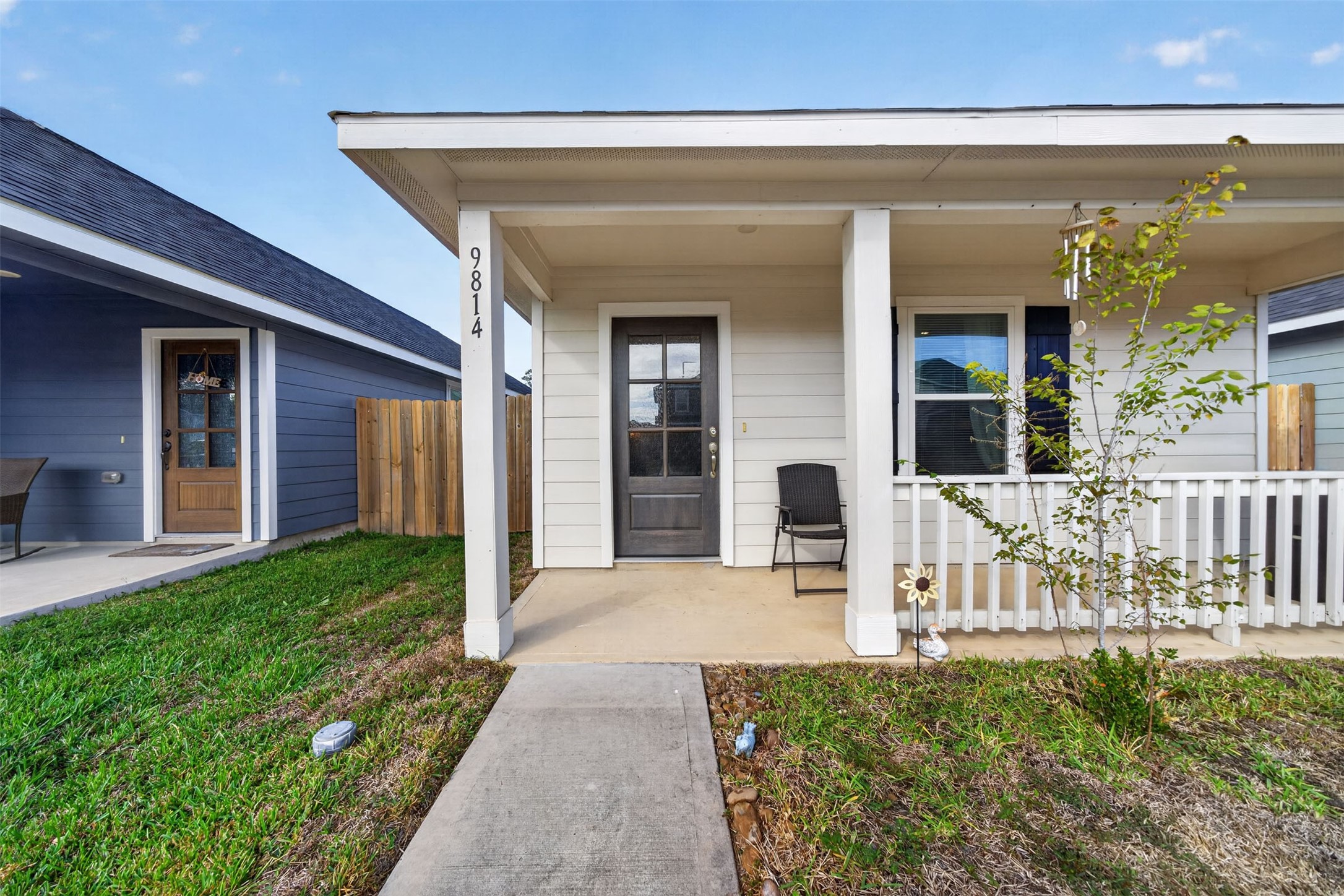 9814 Emerald Stone Way, Conroe, TX 77306