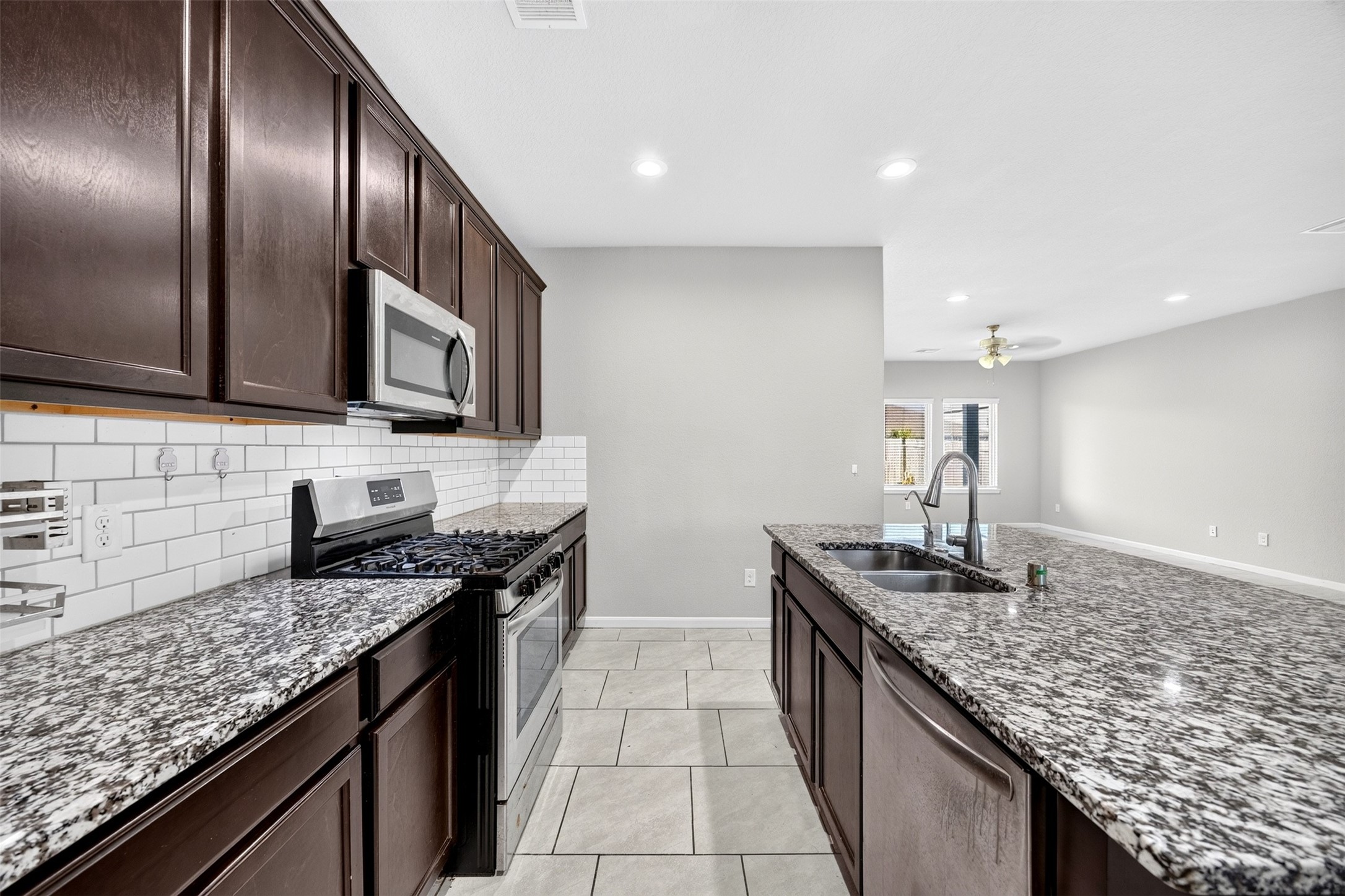 18342 Arcola Bay Lane, Richmond, TX 77407
