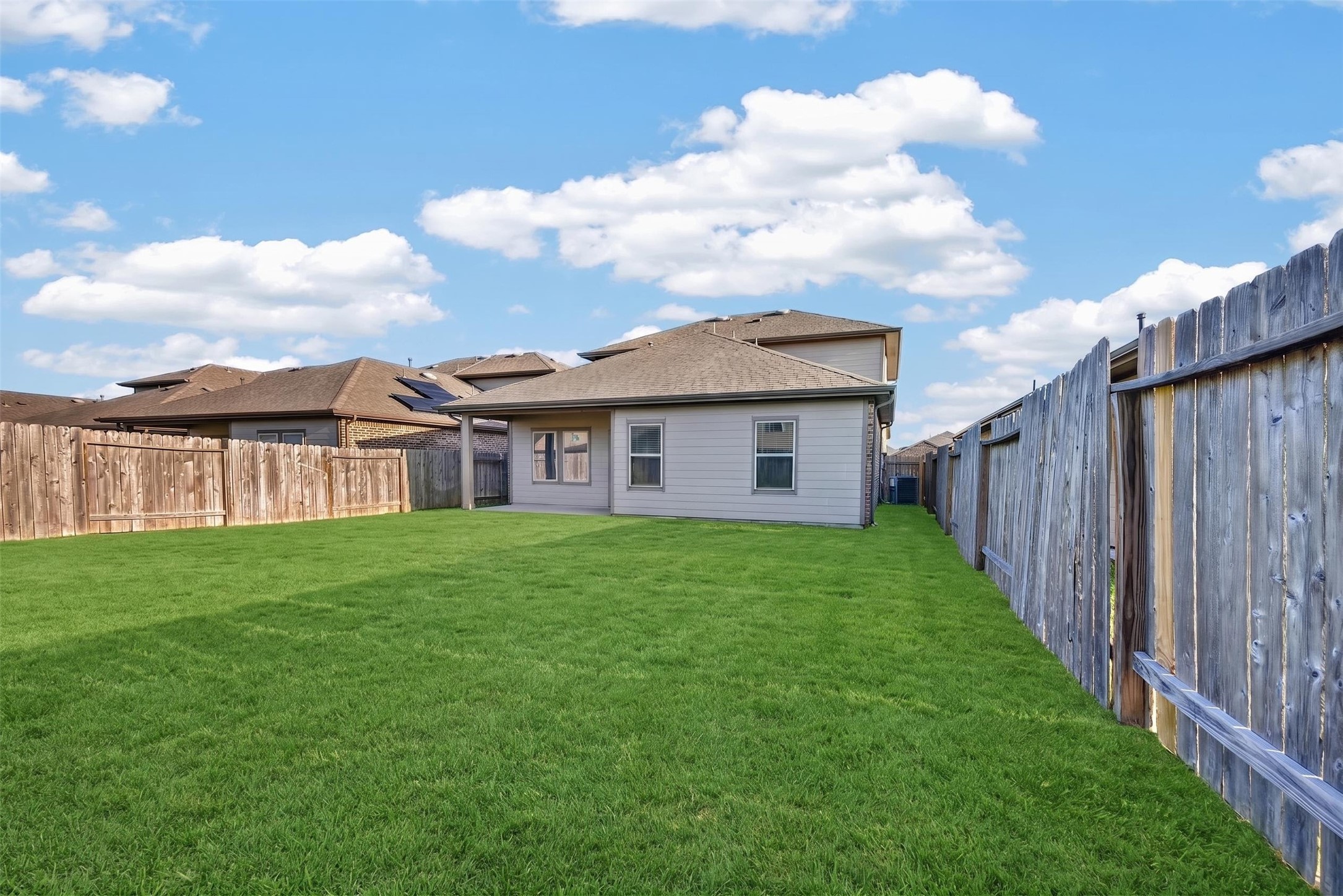 18342 Arcola Bay Lane, Richmond, TX 77407