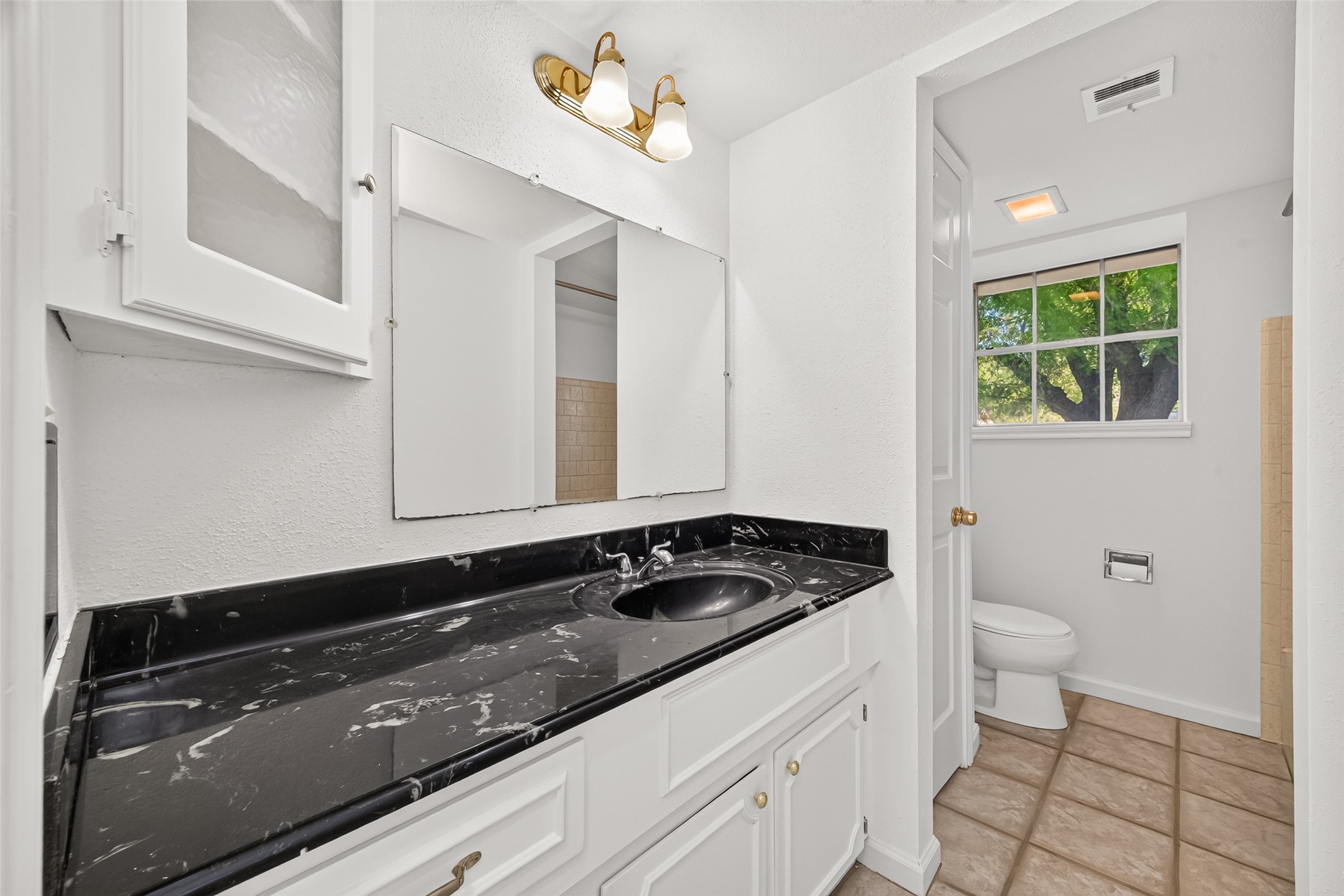 7602 Salge Drive, Houston, TX 77040