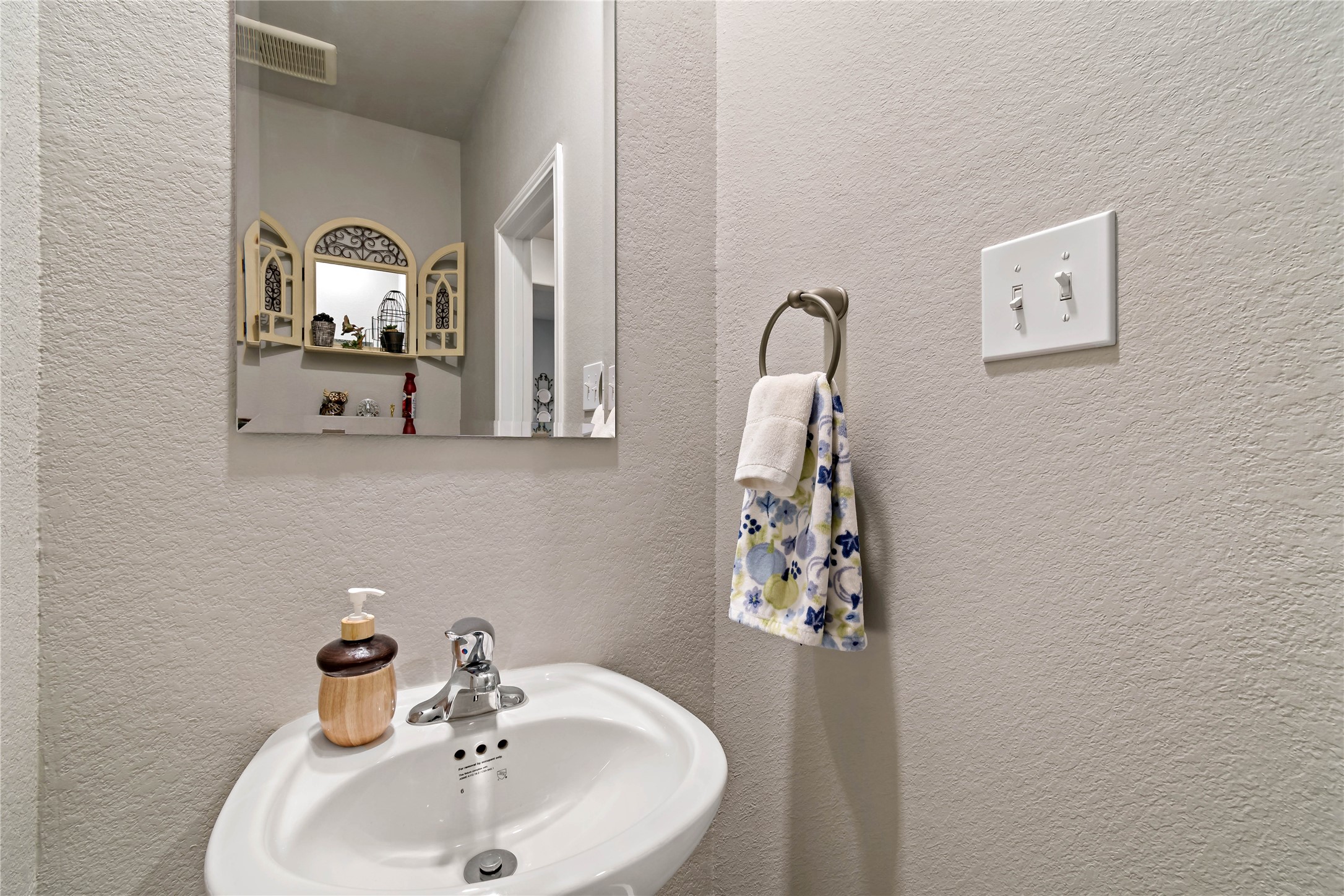 Powder room
