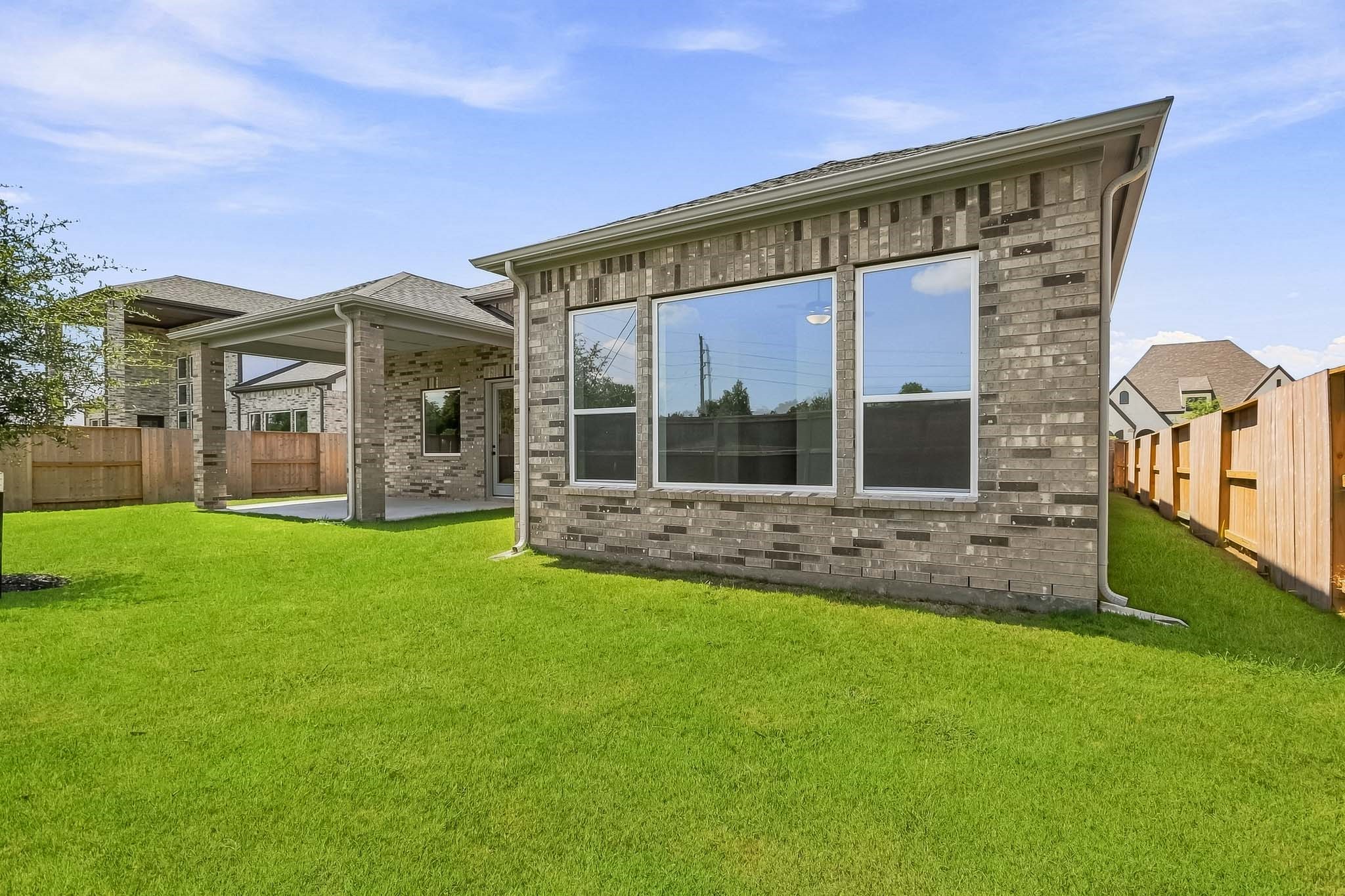 8725 Antelope Canyon Way, Manvel, TX 77583