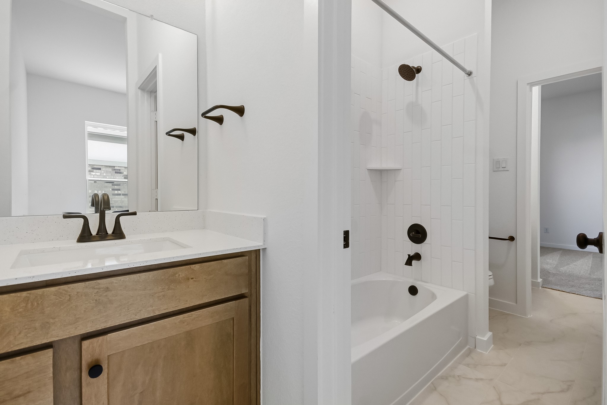 8725 Antelope Canyon Way, Manvel, TX 77583