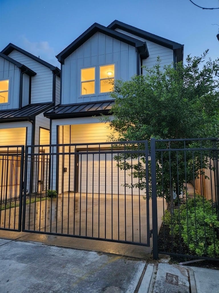MODERN FARM LOOK IN BOTH PATIO HOMES. THE CAR PORT ALLOWS EXTRA PARKING SPACE IN DRIVEWAY SPACE IN