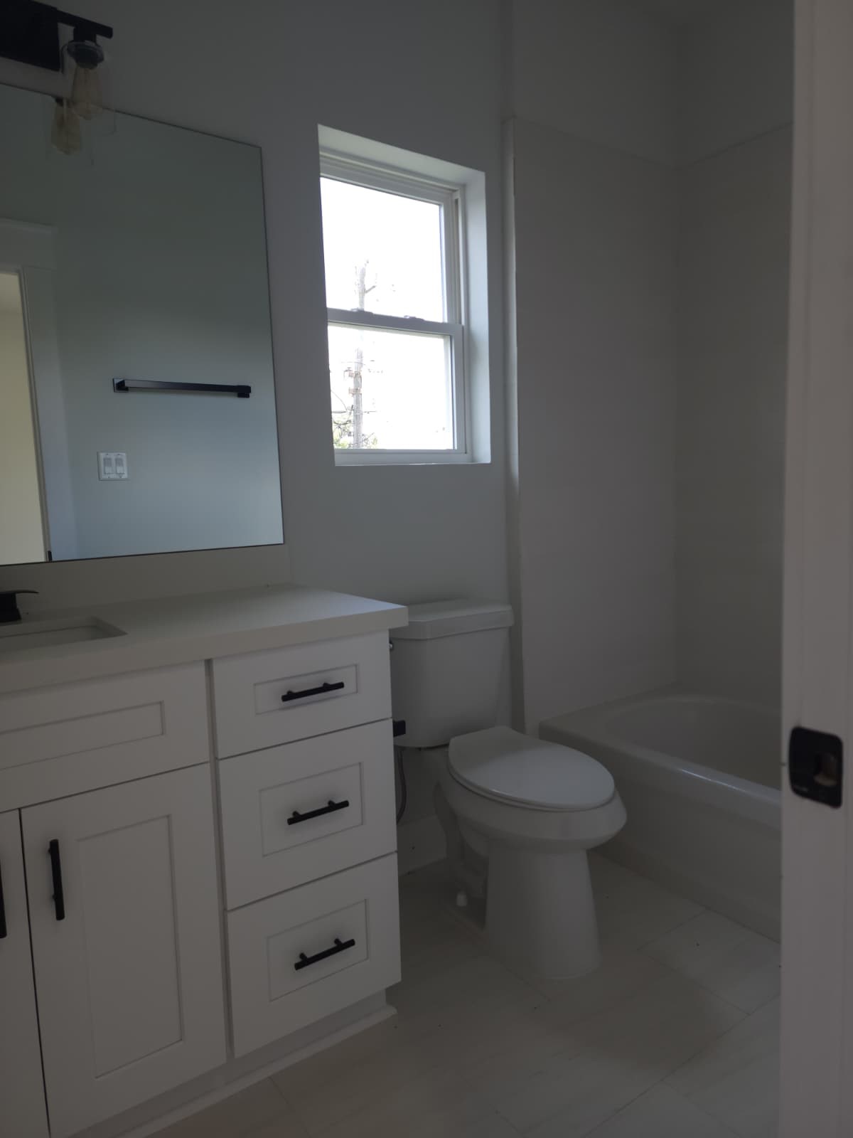 PRIVATE FULL BATHROOM #3