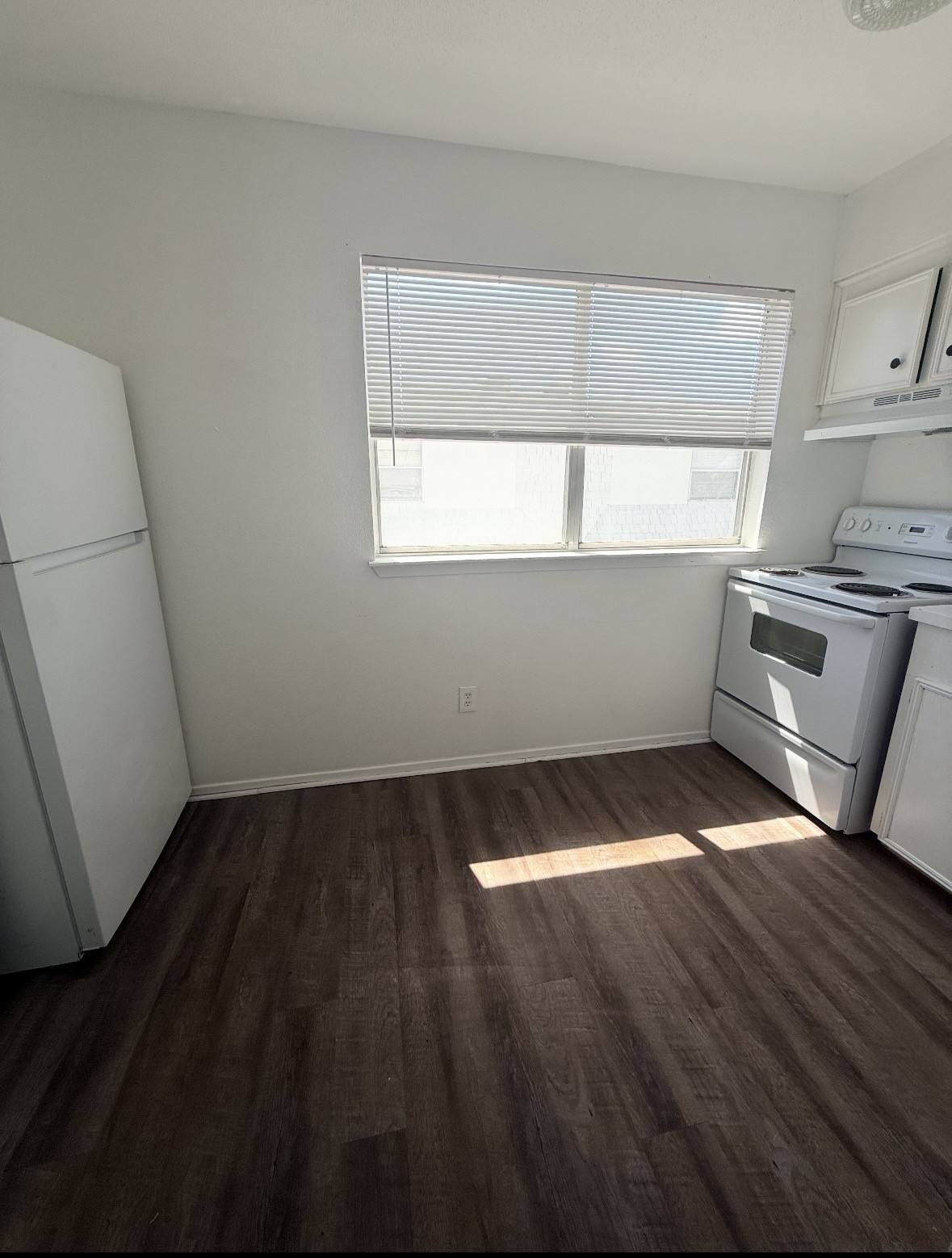 928 Postoffice, #16, Galveston, TX 77550