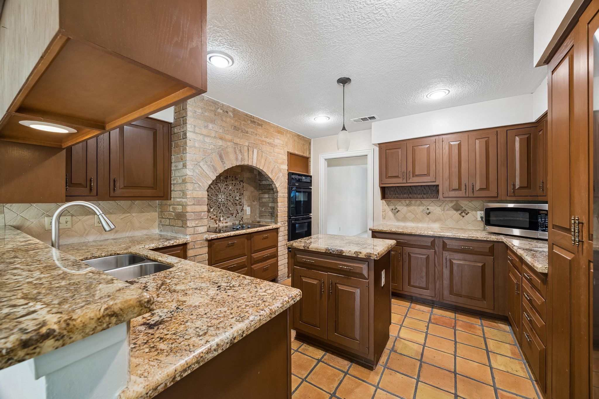 2310 Mill Lake Drive, Kingwood, TX 77339 2310 Mill Lake Drive, Kingwood, TX 77339