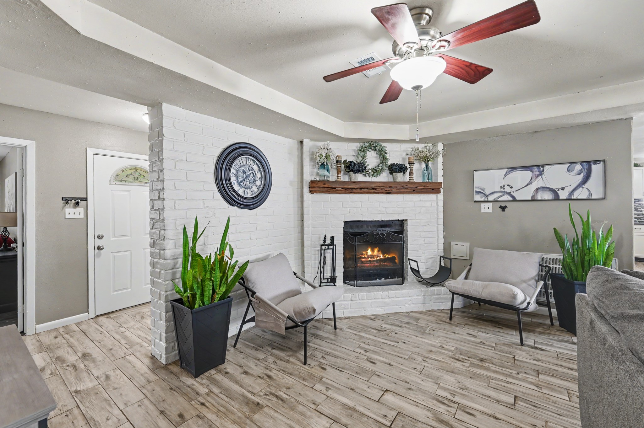 1115 Thomas Drive, Humble, TX 77338 1115 Thomas Drive, Humble, TX 77338
