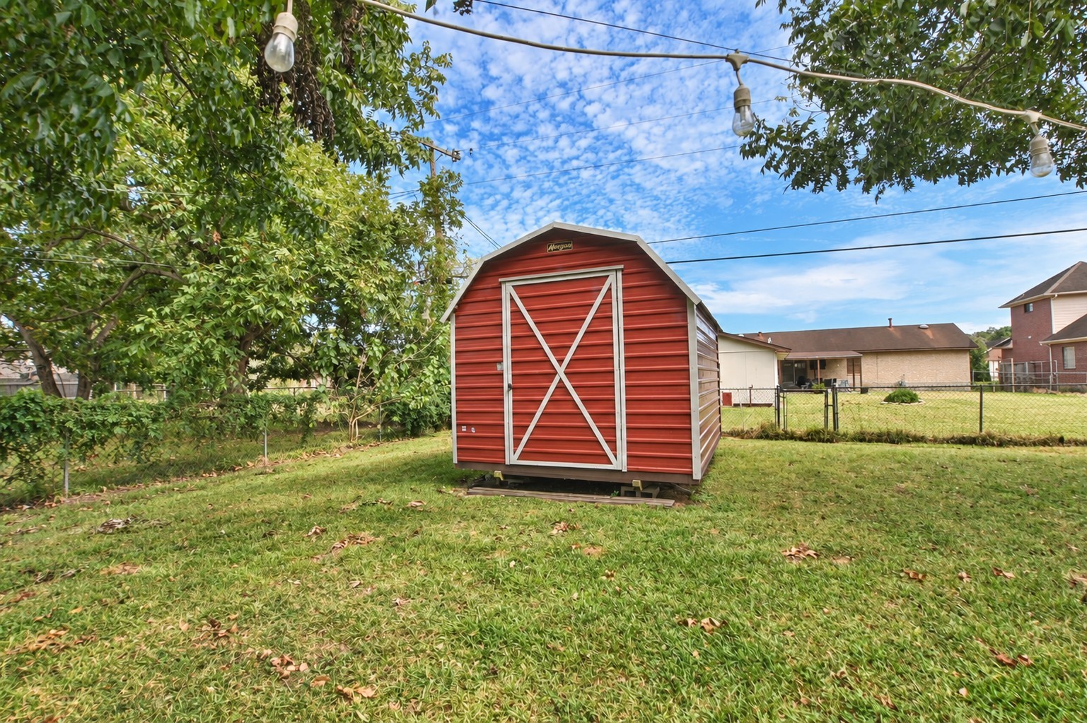 102 S Noble Road, Texas City, TX 77591