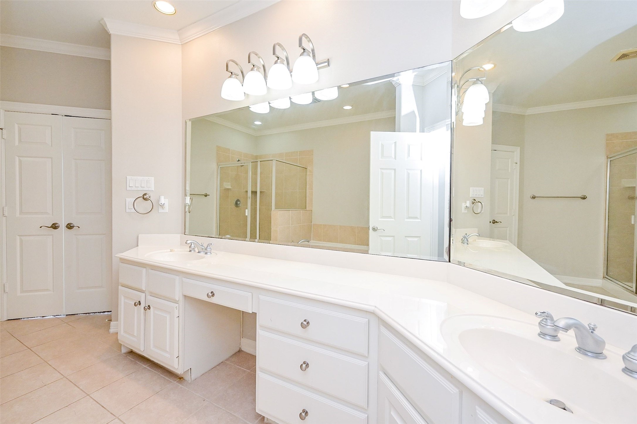 7933 Telluride Drive, Houston, TX 77040