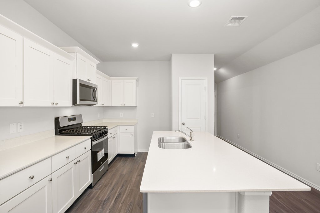Photos may be representative of the floor plan and not the exact home. Finishes, layout, and features of the actual property for lease may vary.
