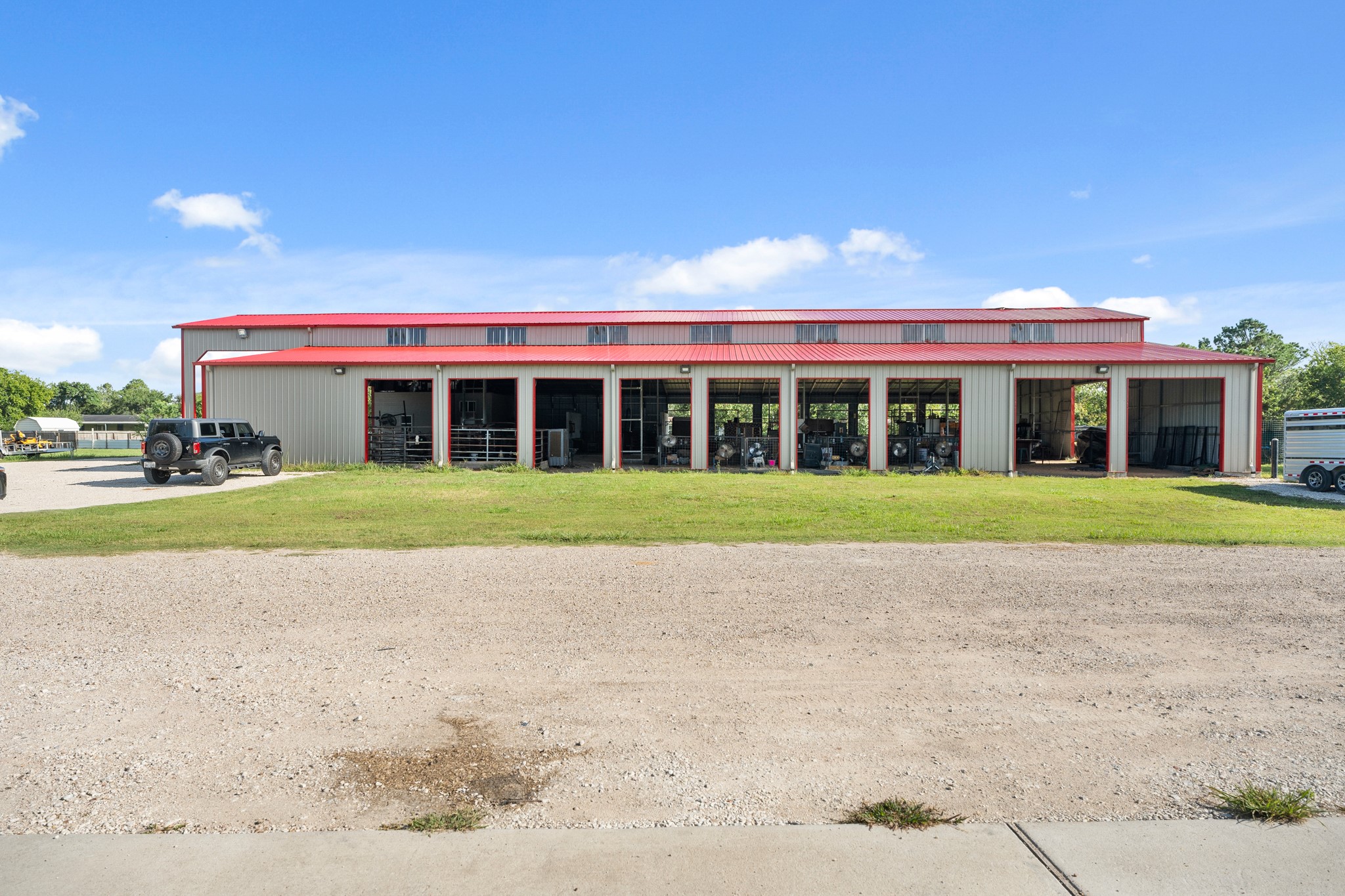 2576 County Road 144, Alvin, TX 77511