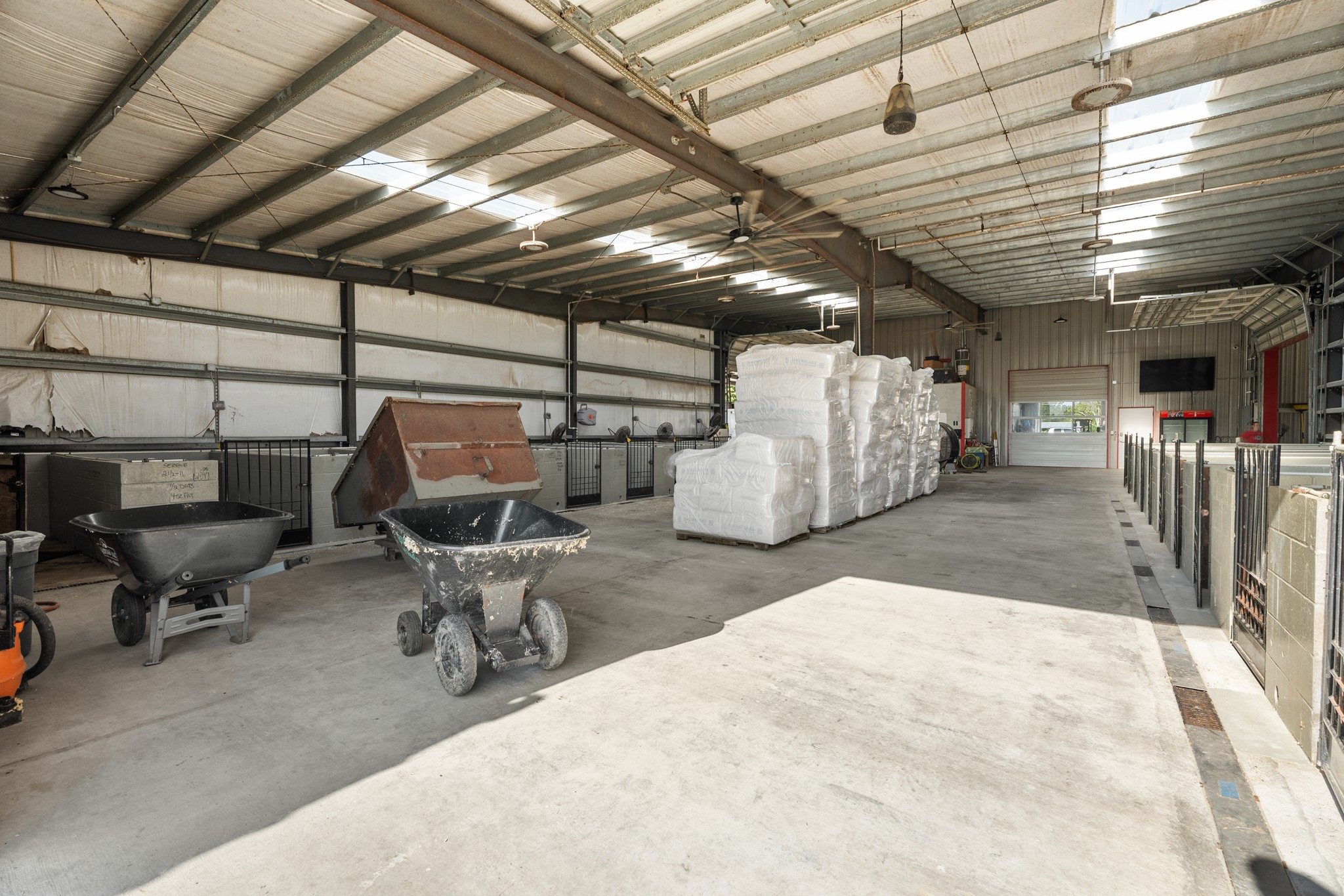 2576 County Road 144, Alvin, TX 77511