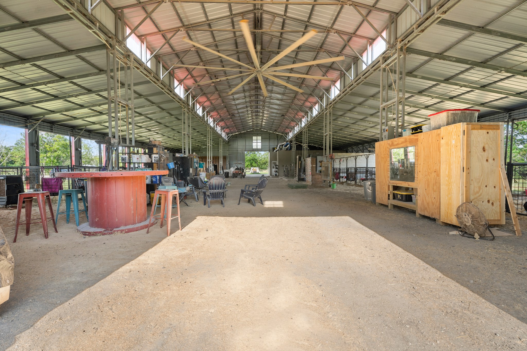 2576 County Road 144, Alvin, TX 77511