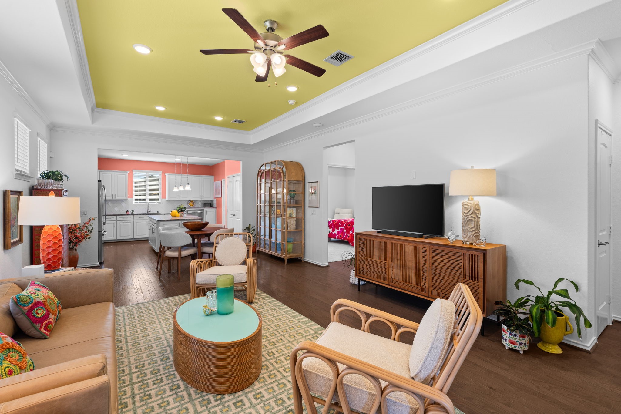 Step inside! Soaring 10-ft ceilings create an immediate sense of space.