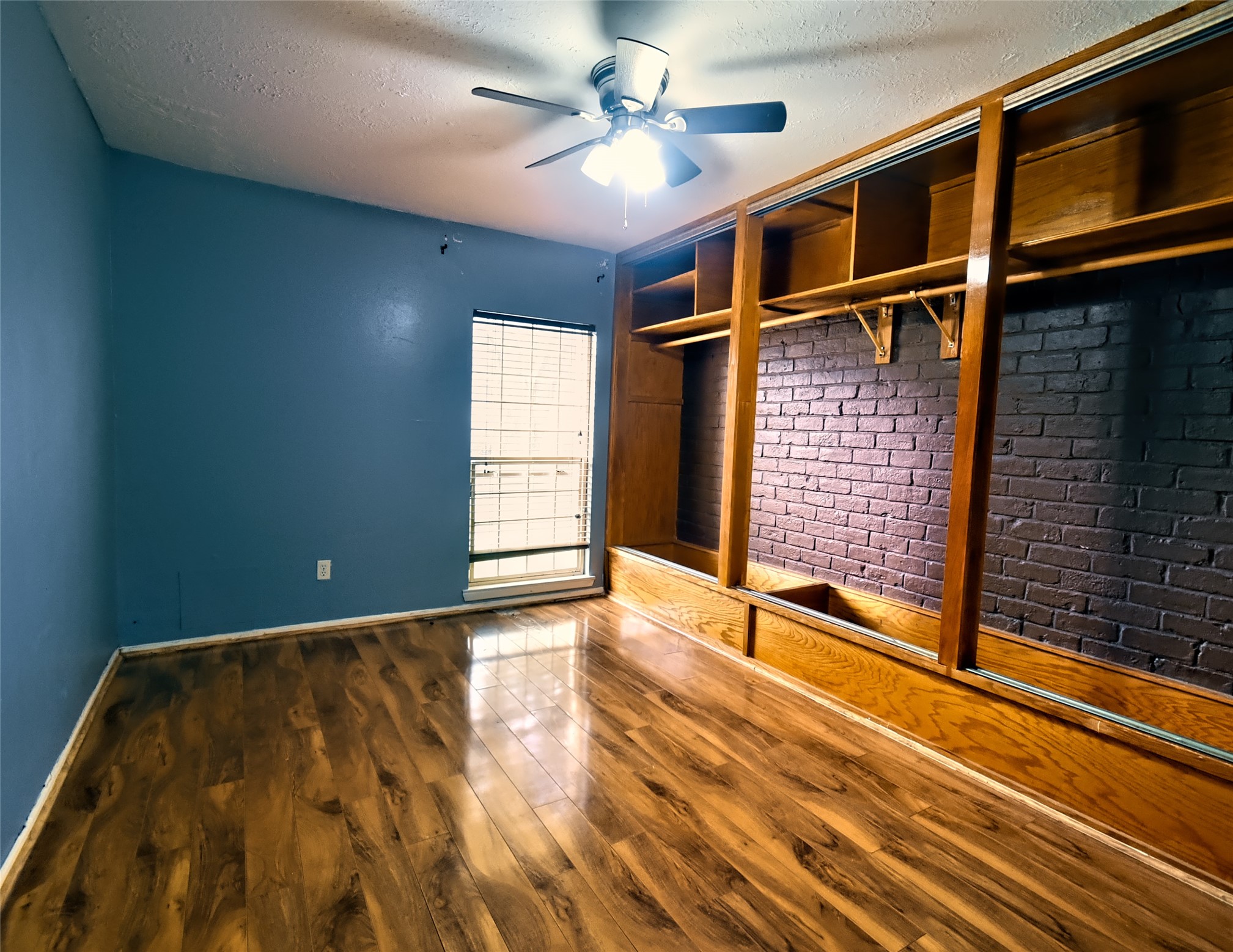 7325 Cook Road, Houston, TX 77072