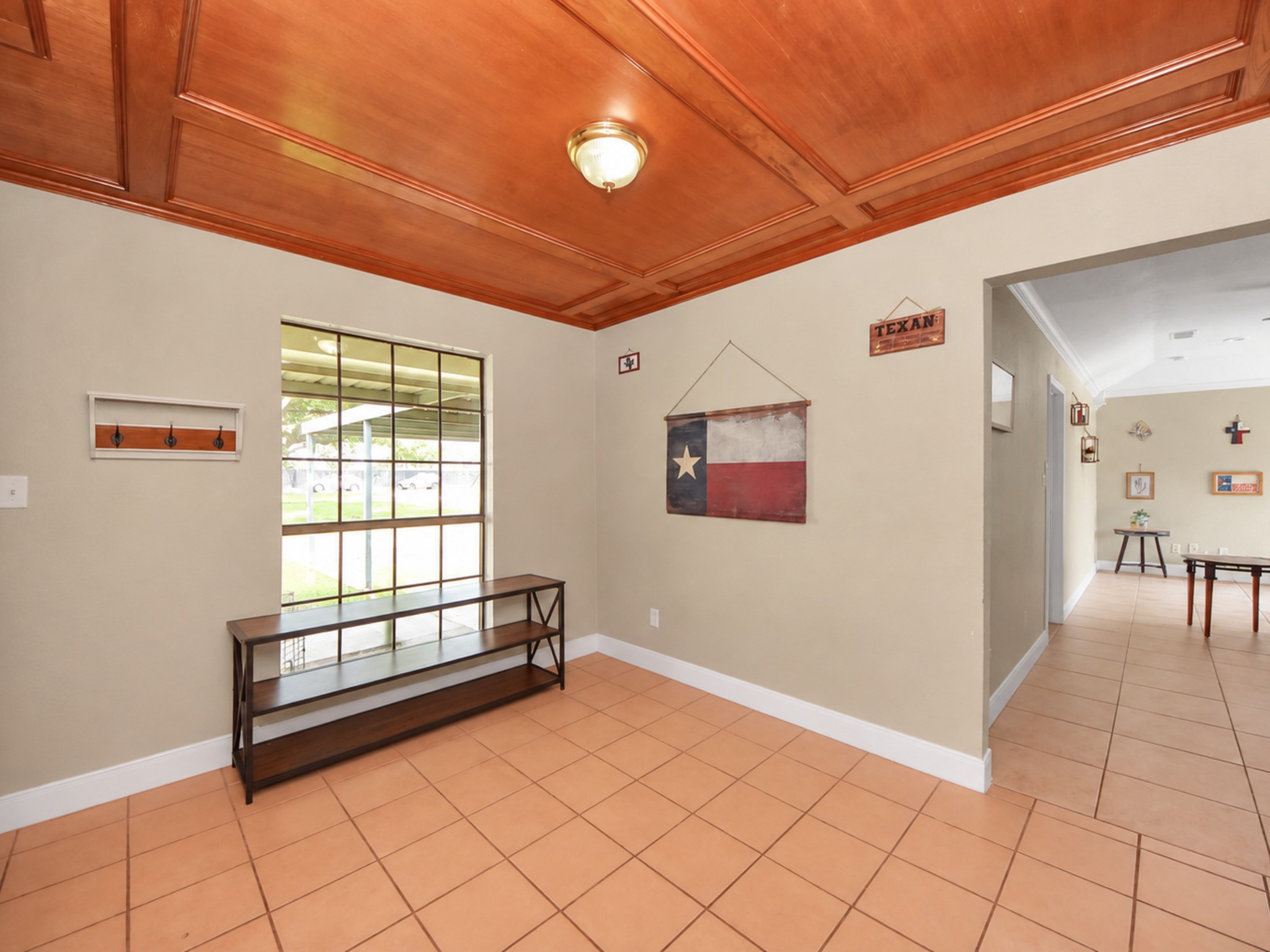 Guest house entry way!